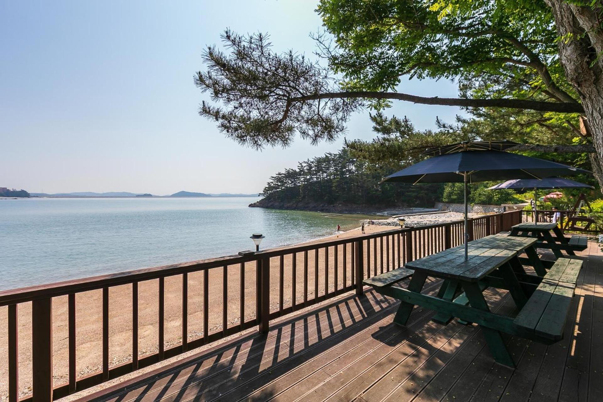 Healing beach pension