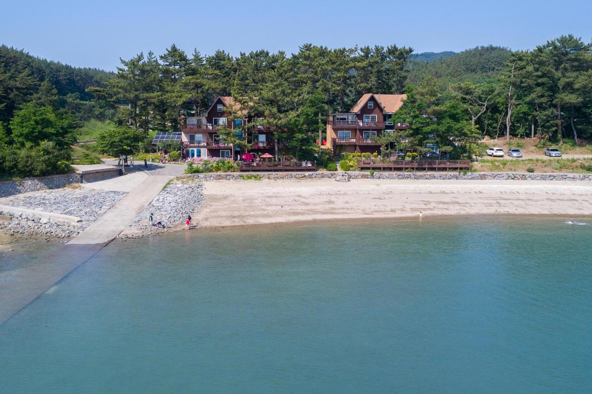 Healing beach pension