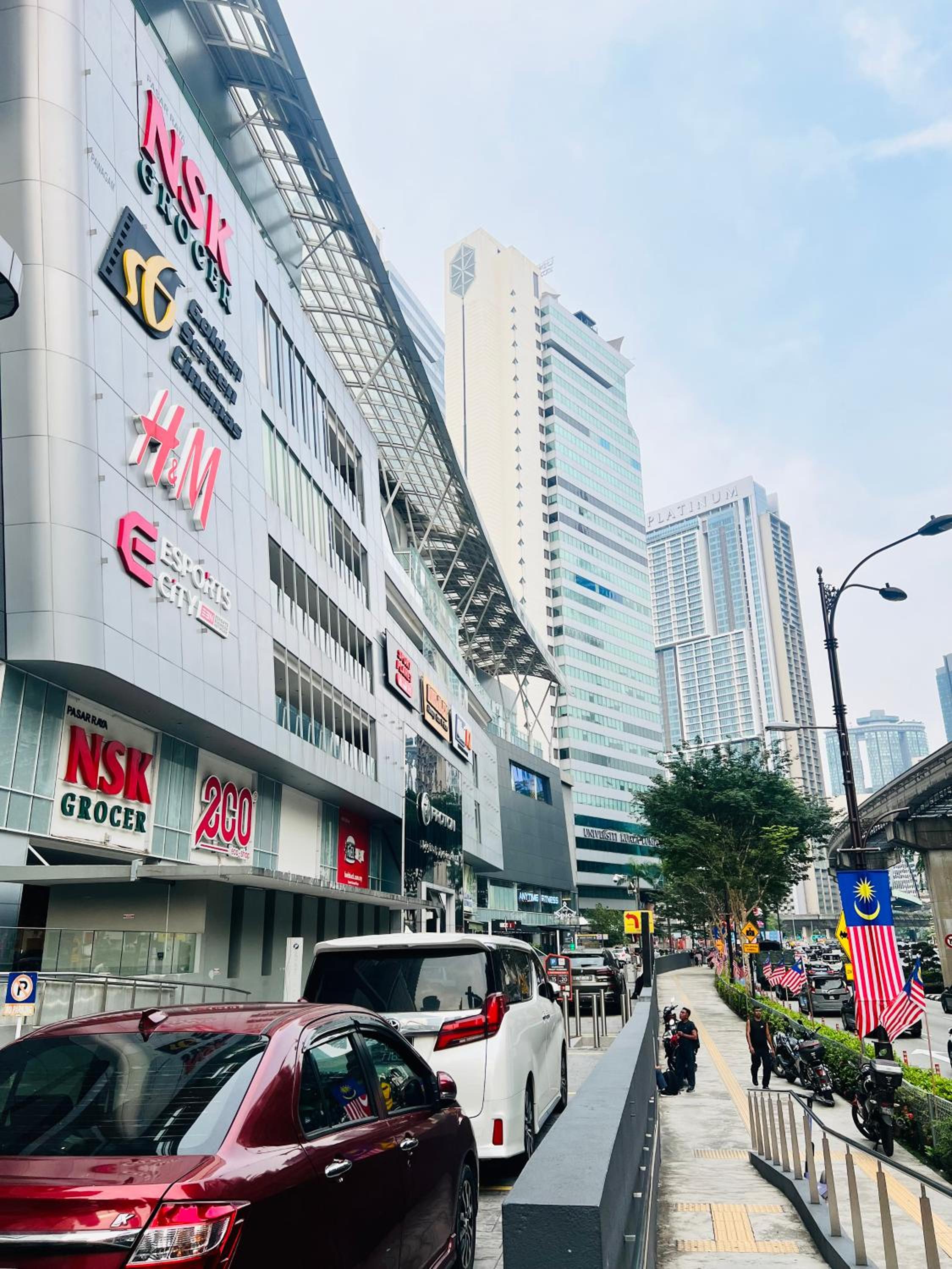 Colony suites klcc by Hibernate