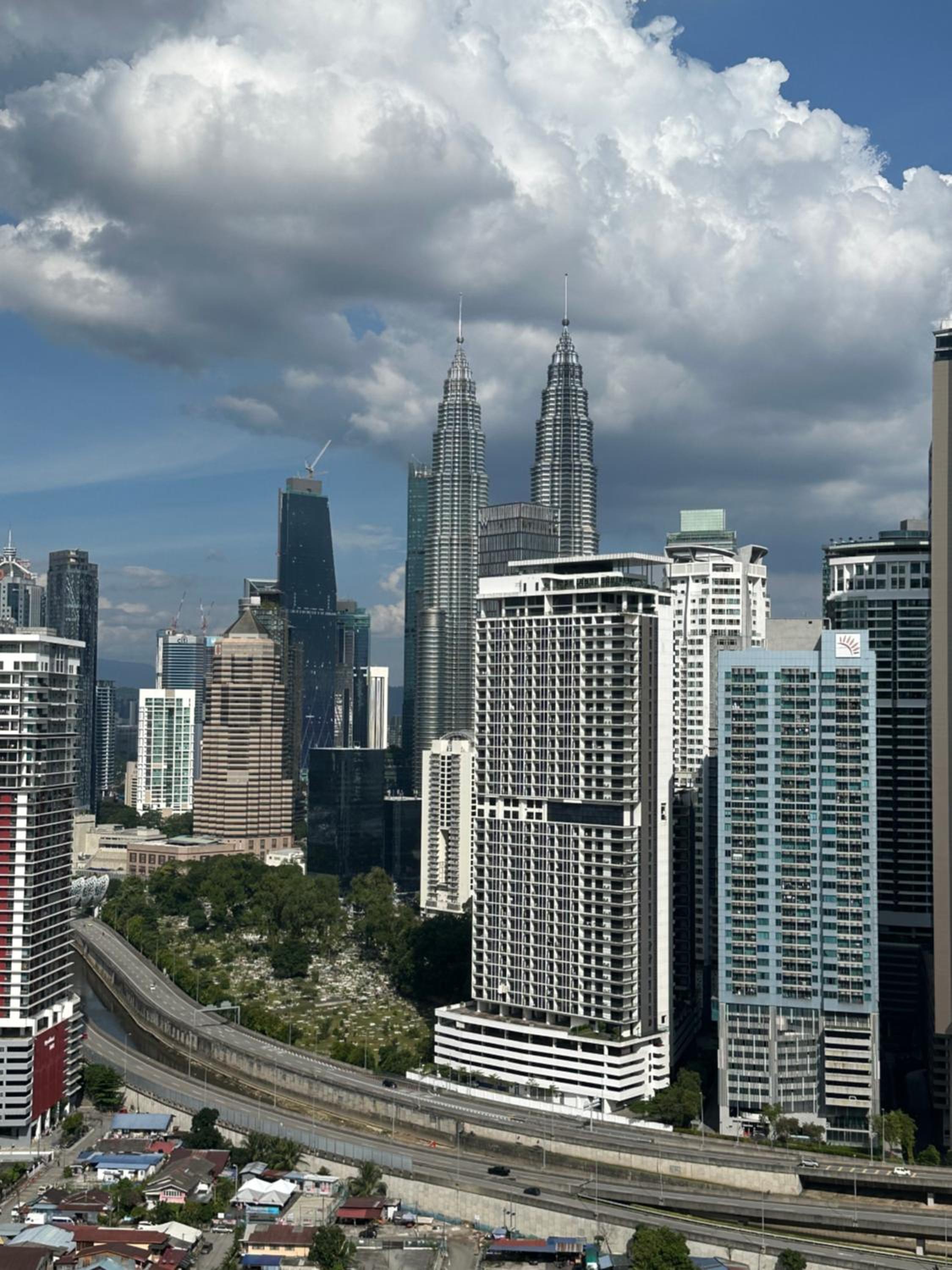 Colony suites klcc by Hibernate