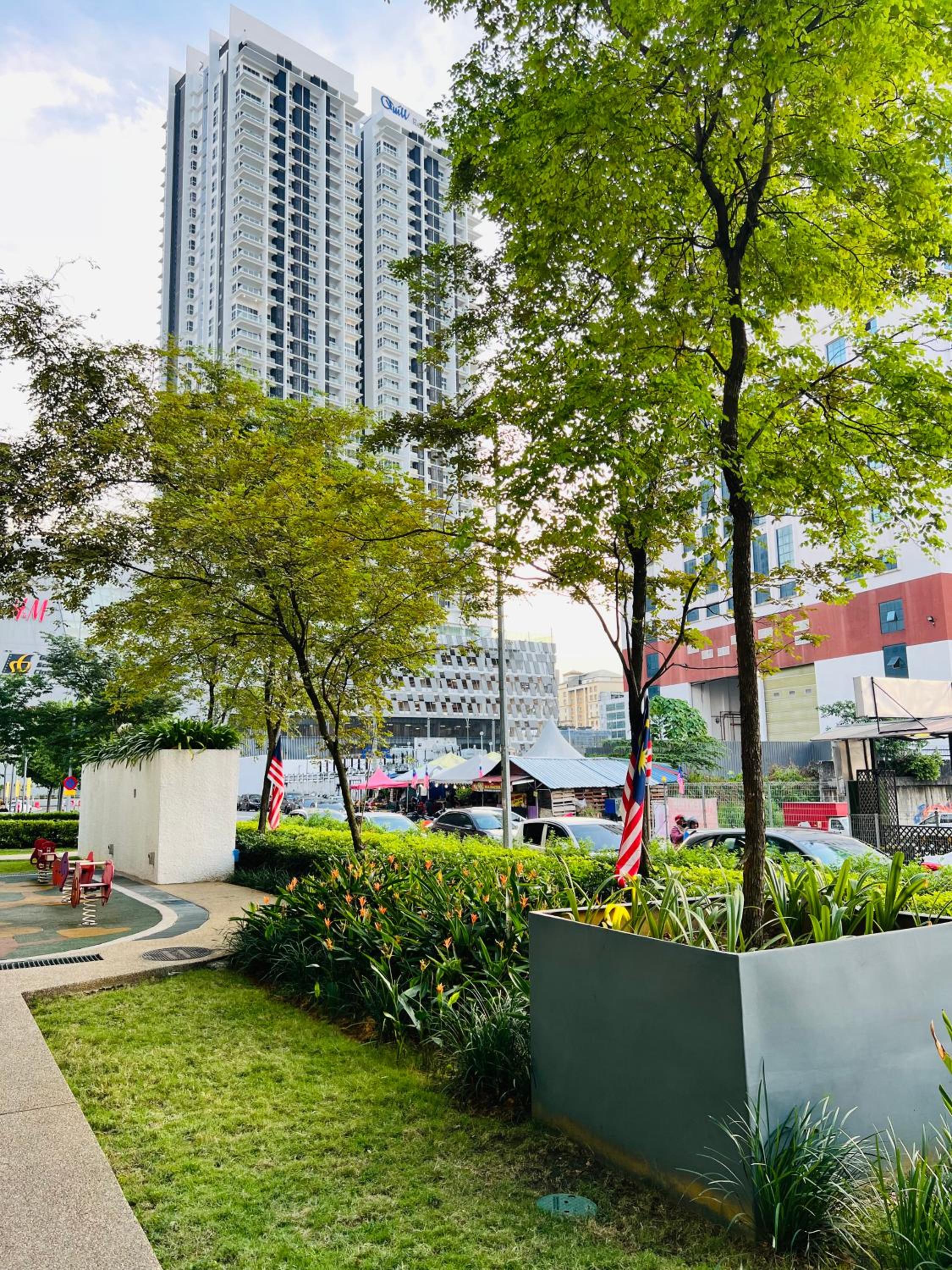 Colony suites klcc by Hibernate