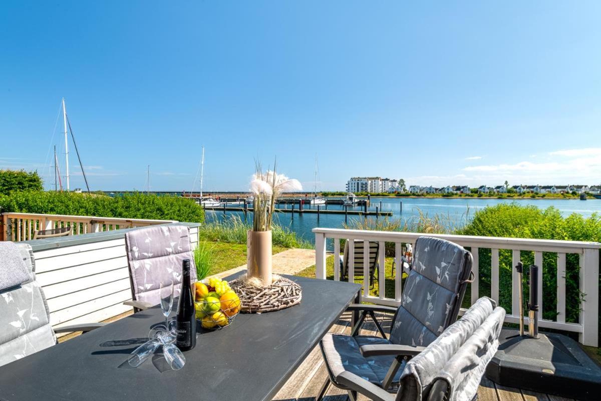 Dockside - Ostseeurlaub am Yachthafen