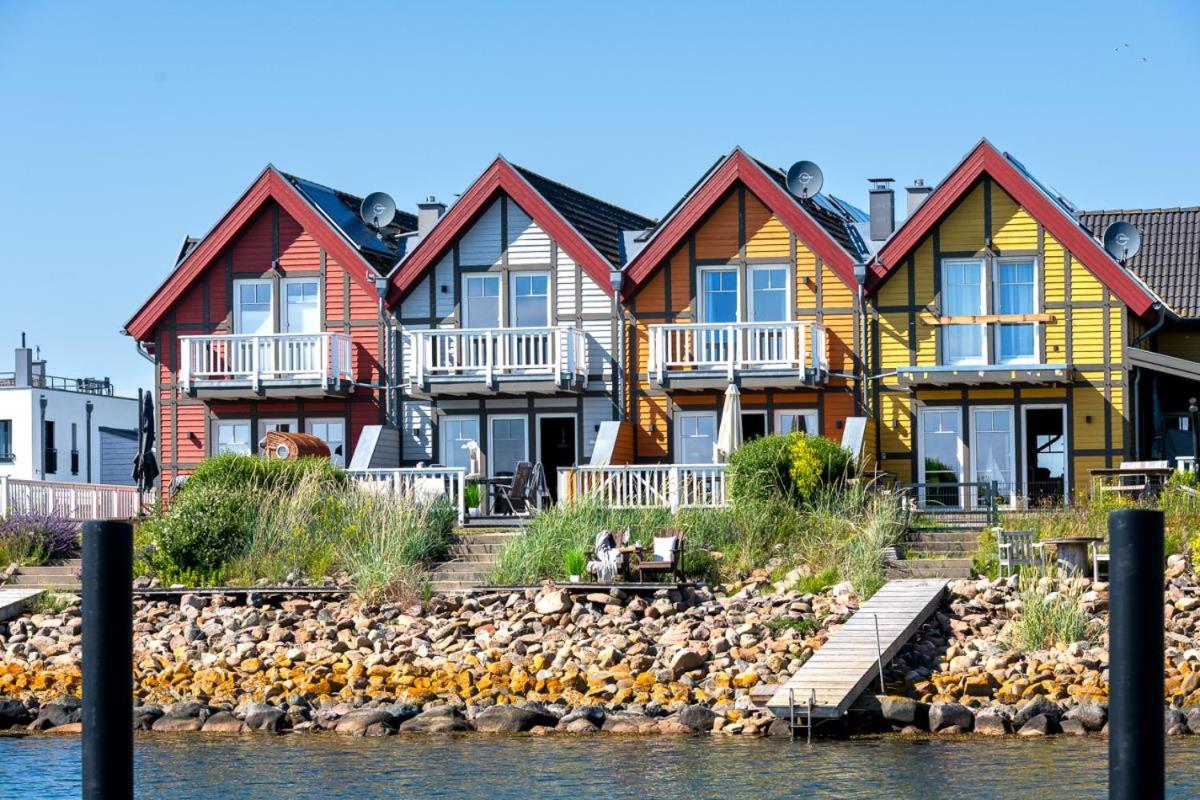 Dockside - Ostseeurlaub am Yachthafen