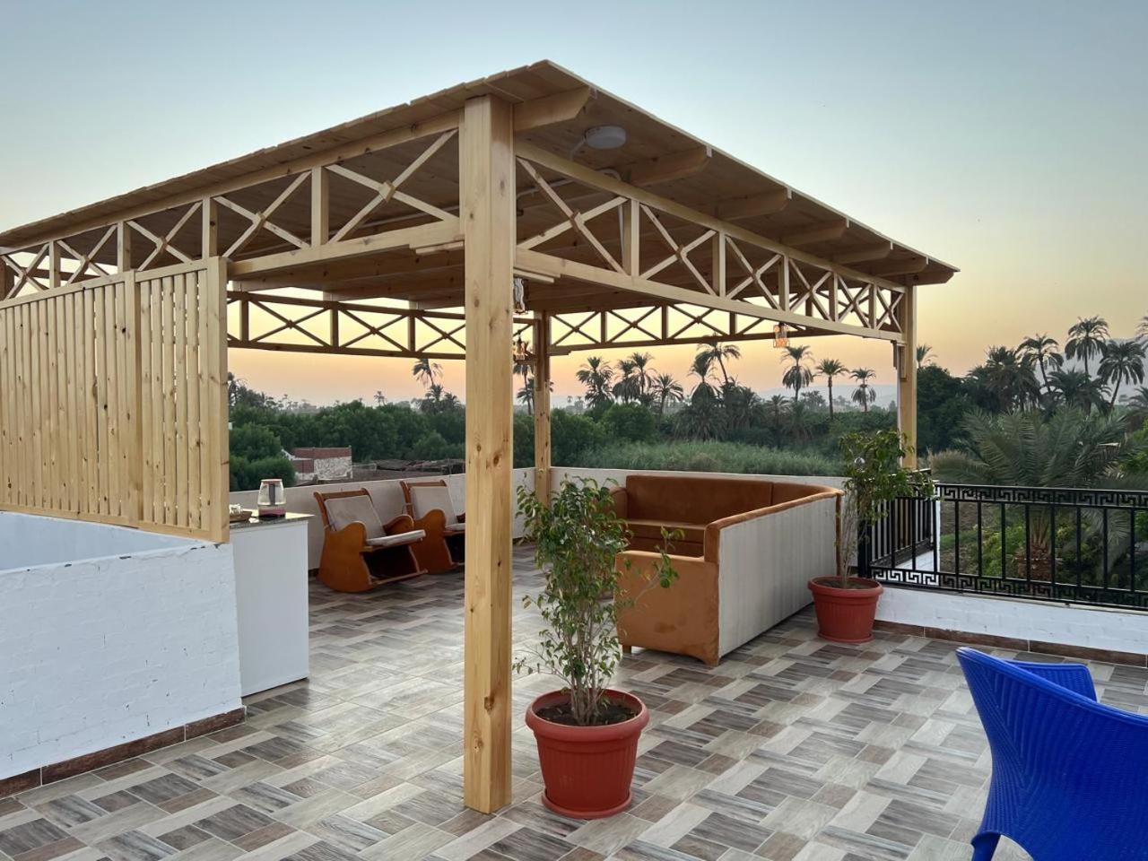 Villa golden life apartments, new property with pool access