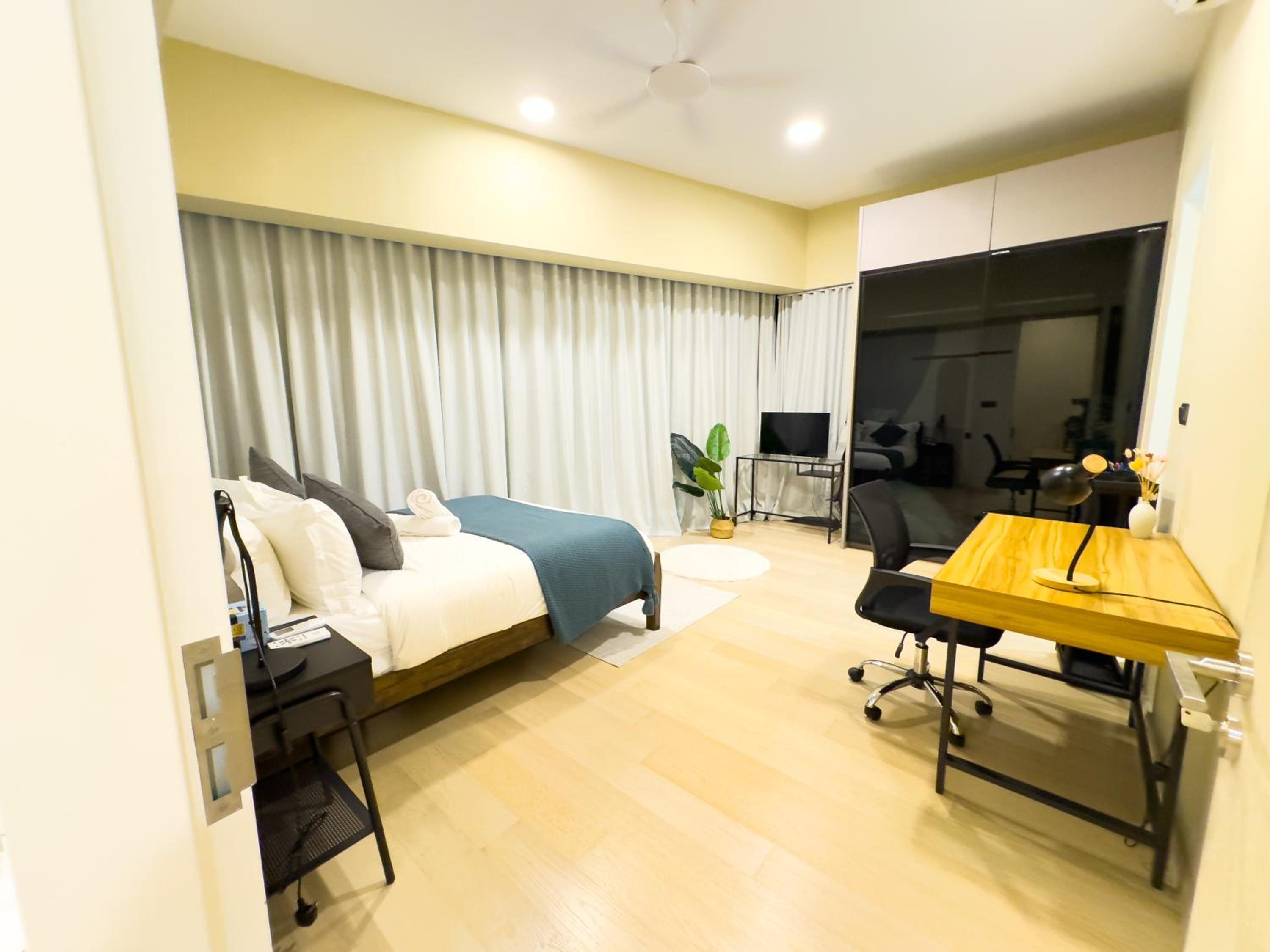 Family comfy 2BR at Star residence2 KLCC