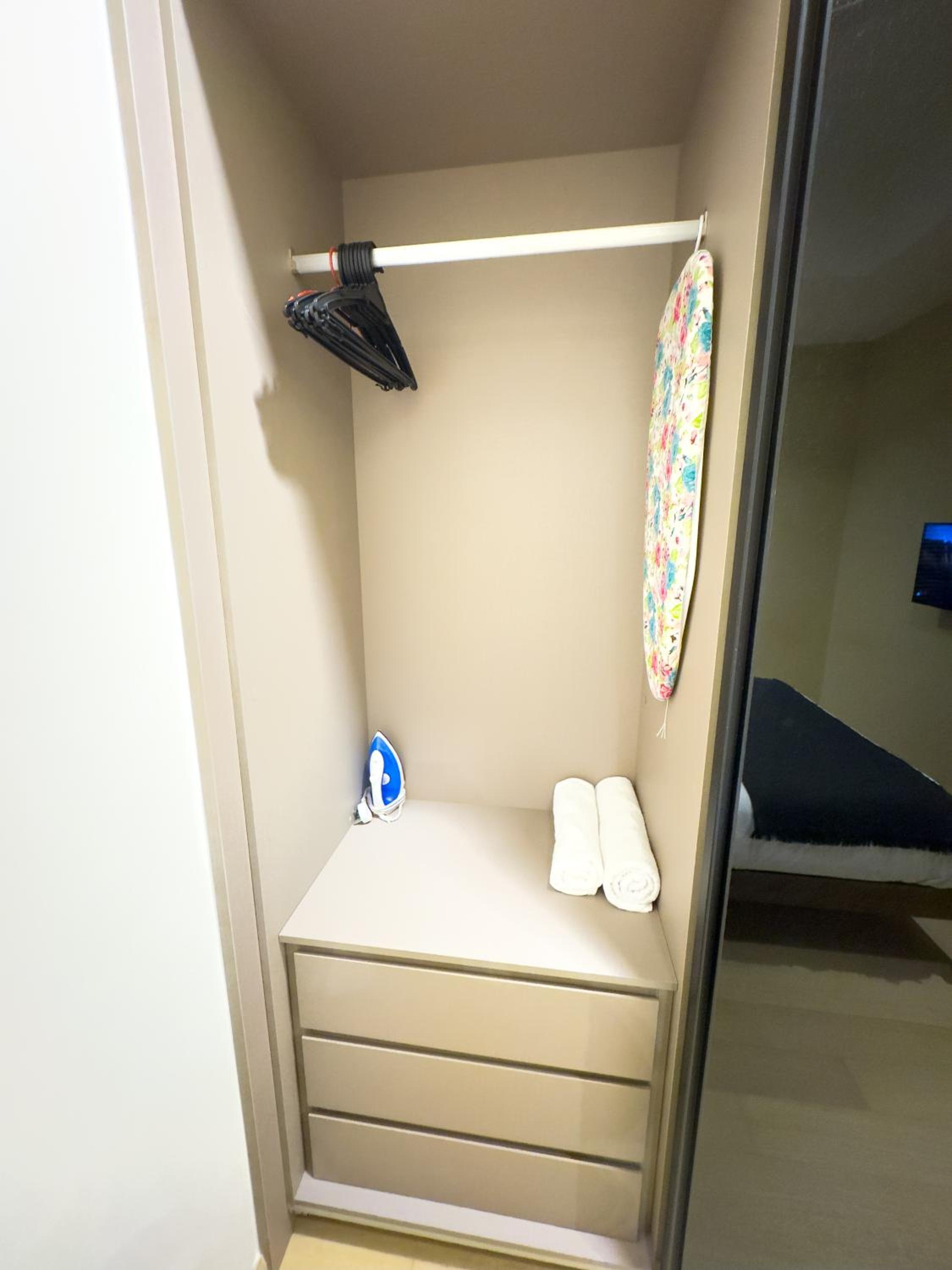 Family comfy 2BR at Star residence2 KLCC