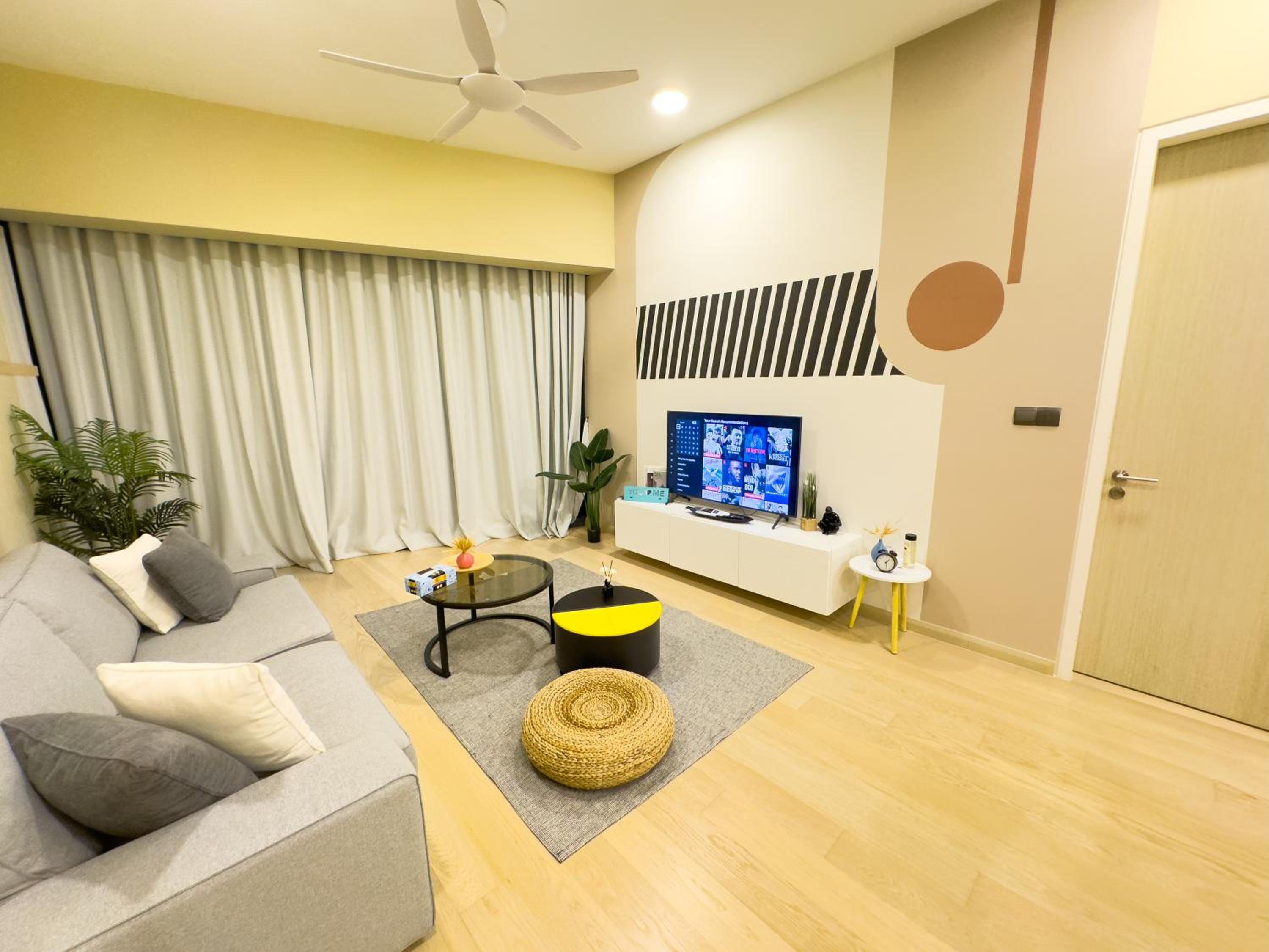 Family comfy 2BR at Star residence2 KLCC