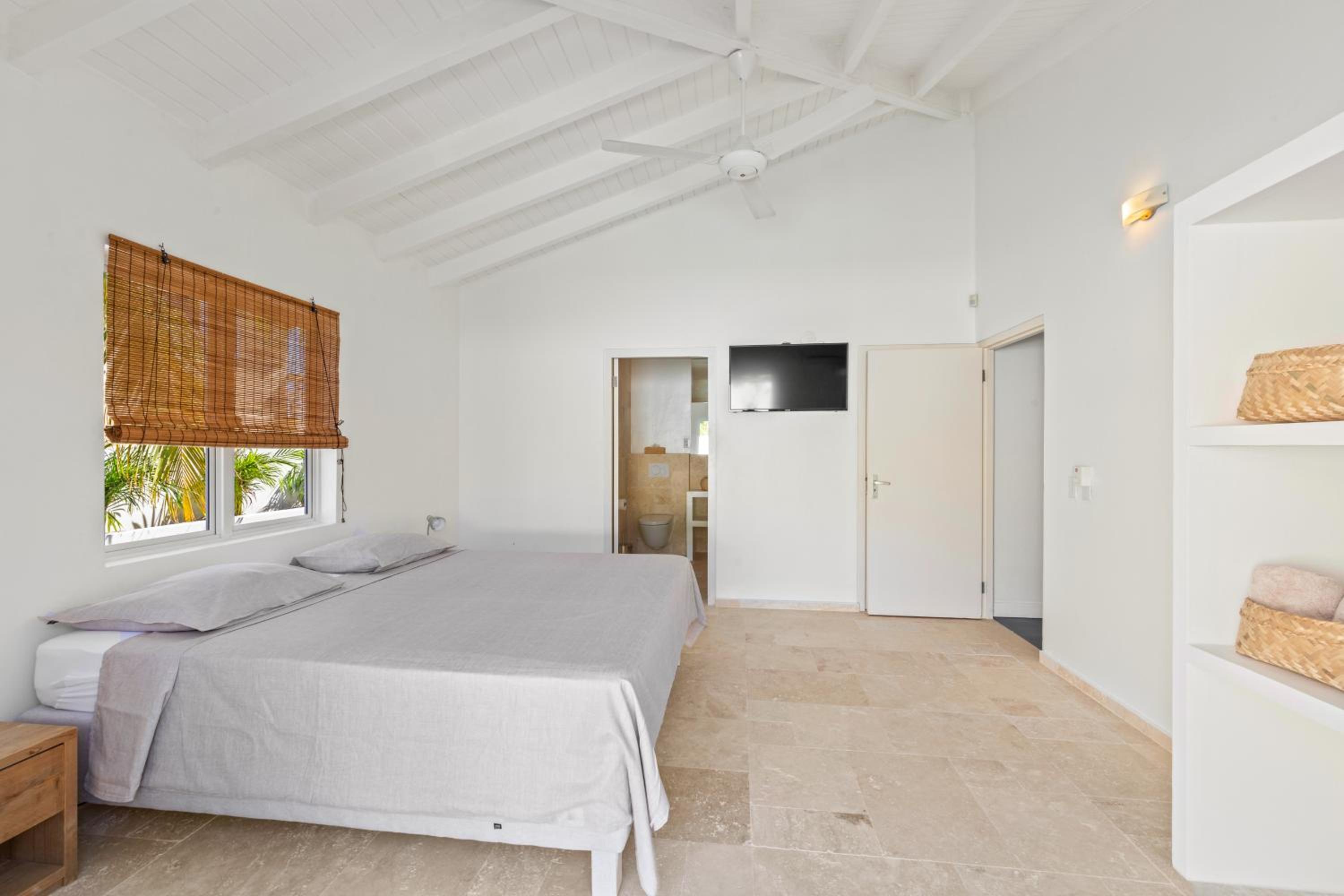 Casa Prikichi, Jan Thiel , gated park, private pool and close to the beach