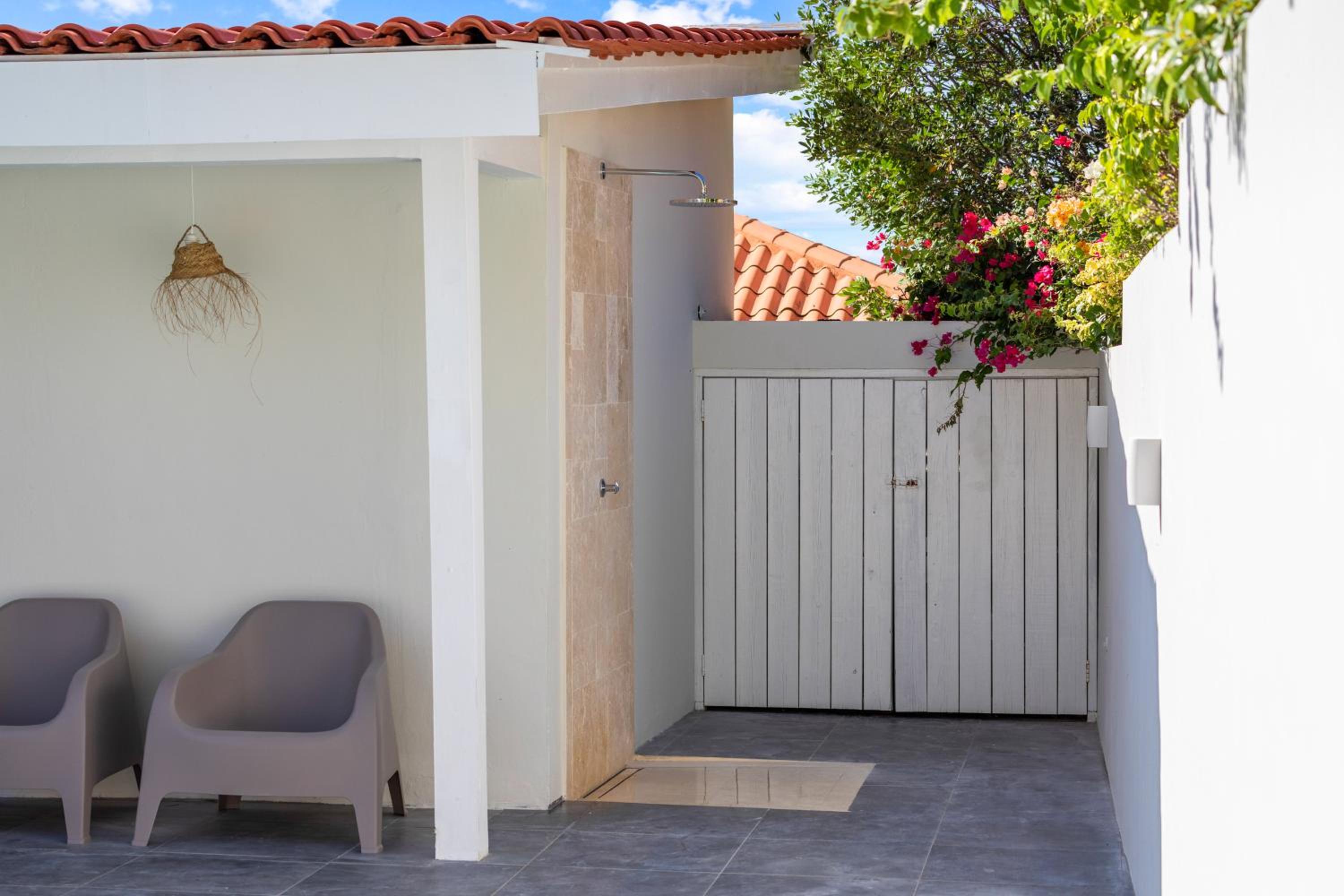 Casa Prikichi, Jan Thiel , gated park, private pool and close to the beach