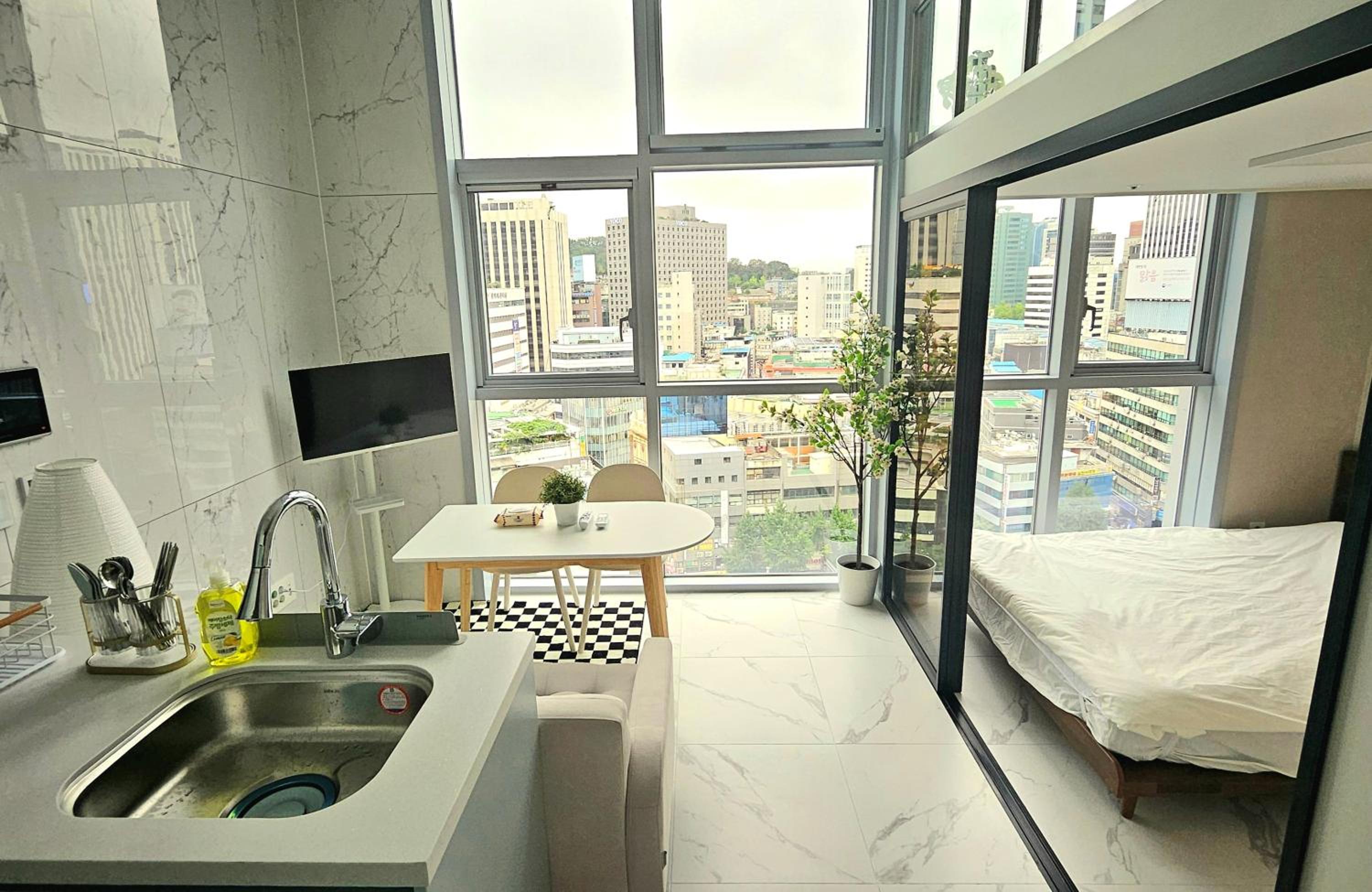 hotel room