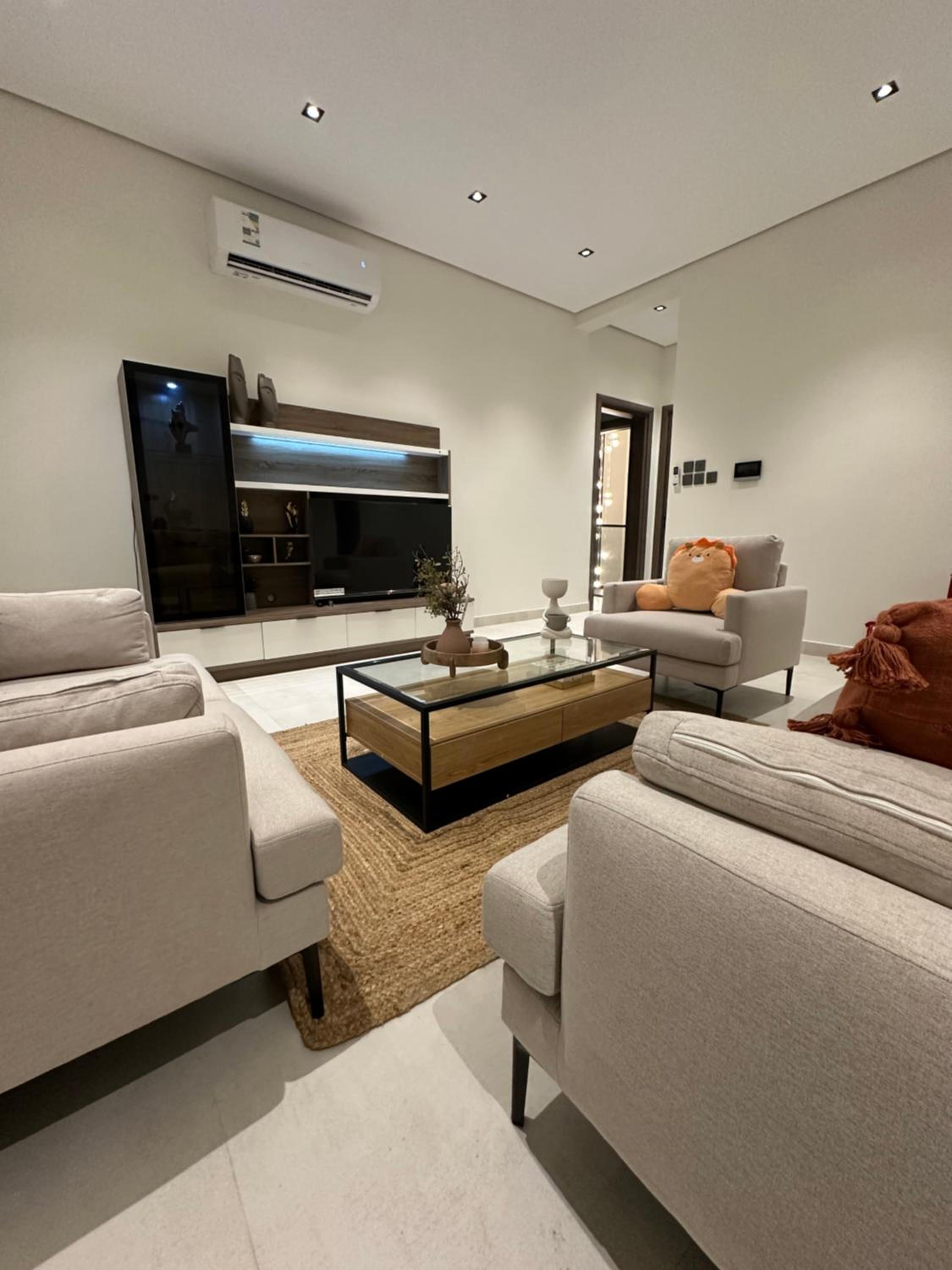 Layan residence