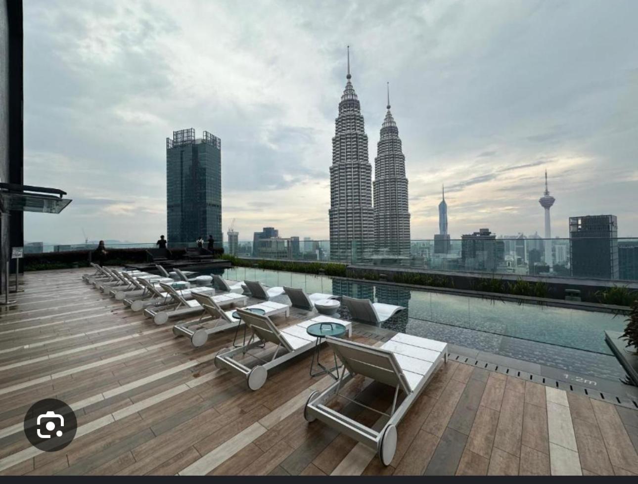 Family comfy 2BR at Star residence2 KLCC