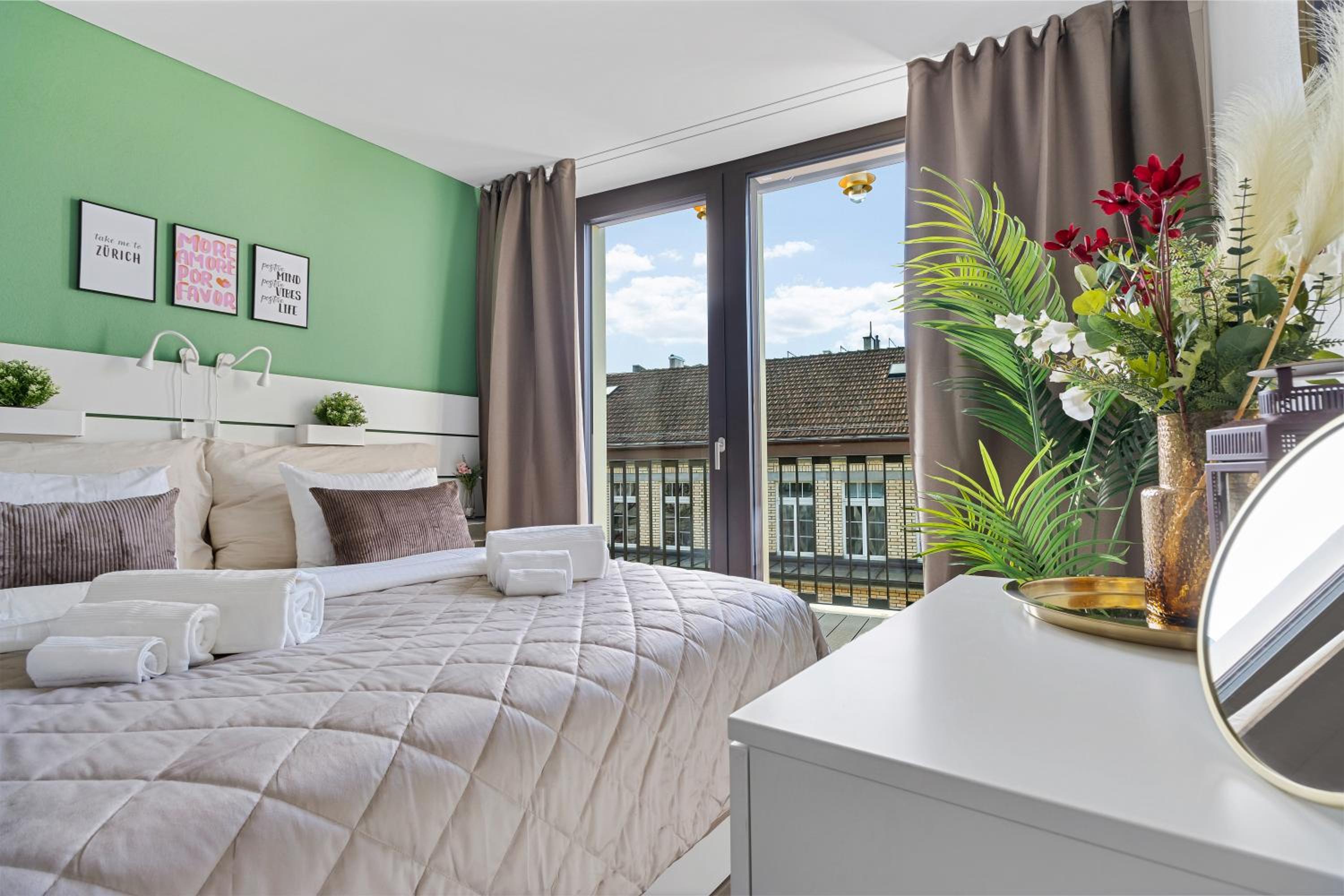 Outstanding Boutique-Designer Apartment - private Rooftop Terrace - fully equipped