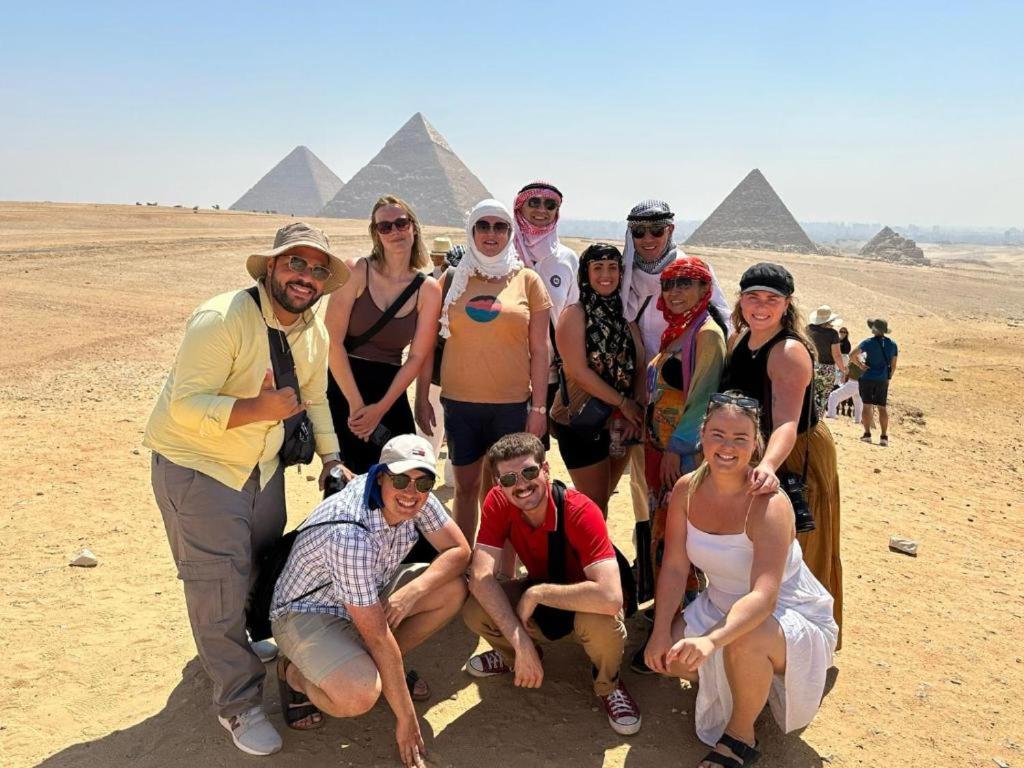 PYRAMIDS PR Inn