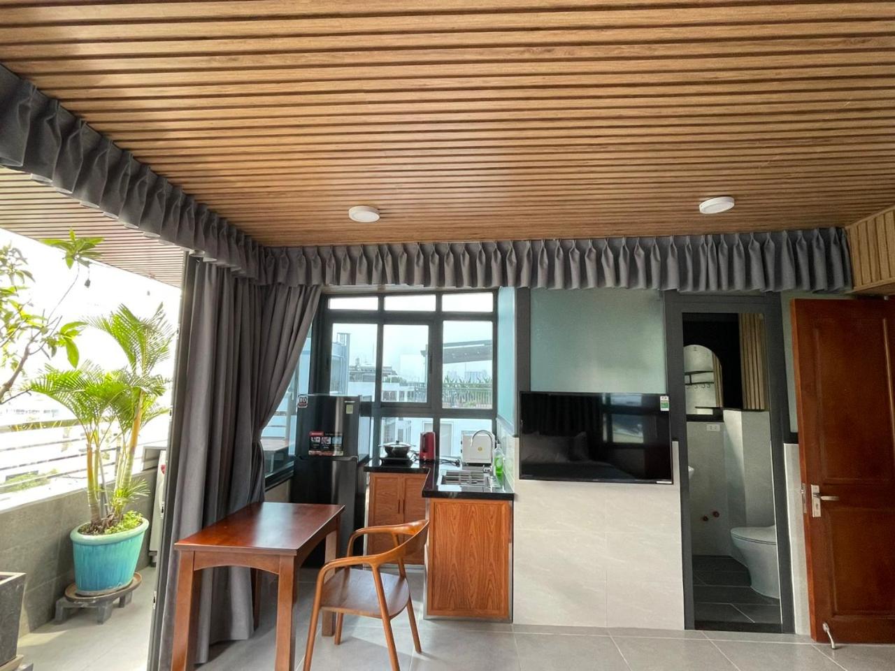 Uncle Anh Serviced Apartments
