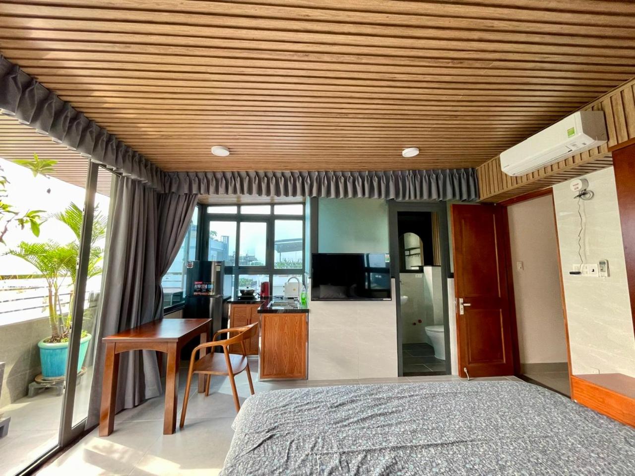 Uncle Anh Serviced Apartments