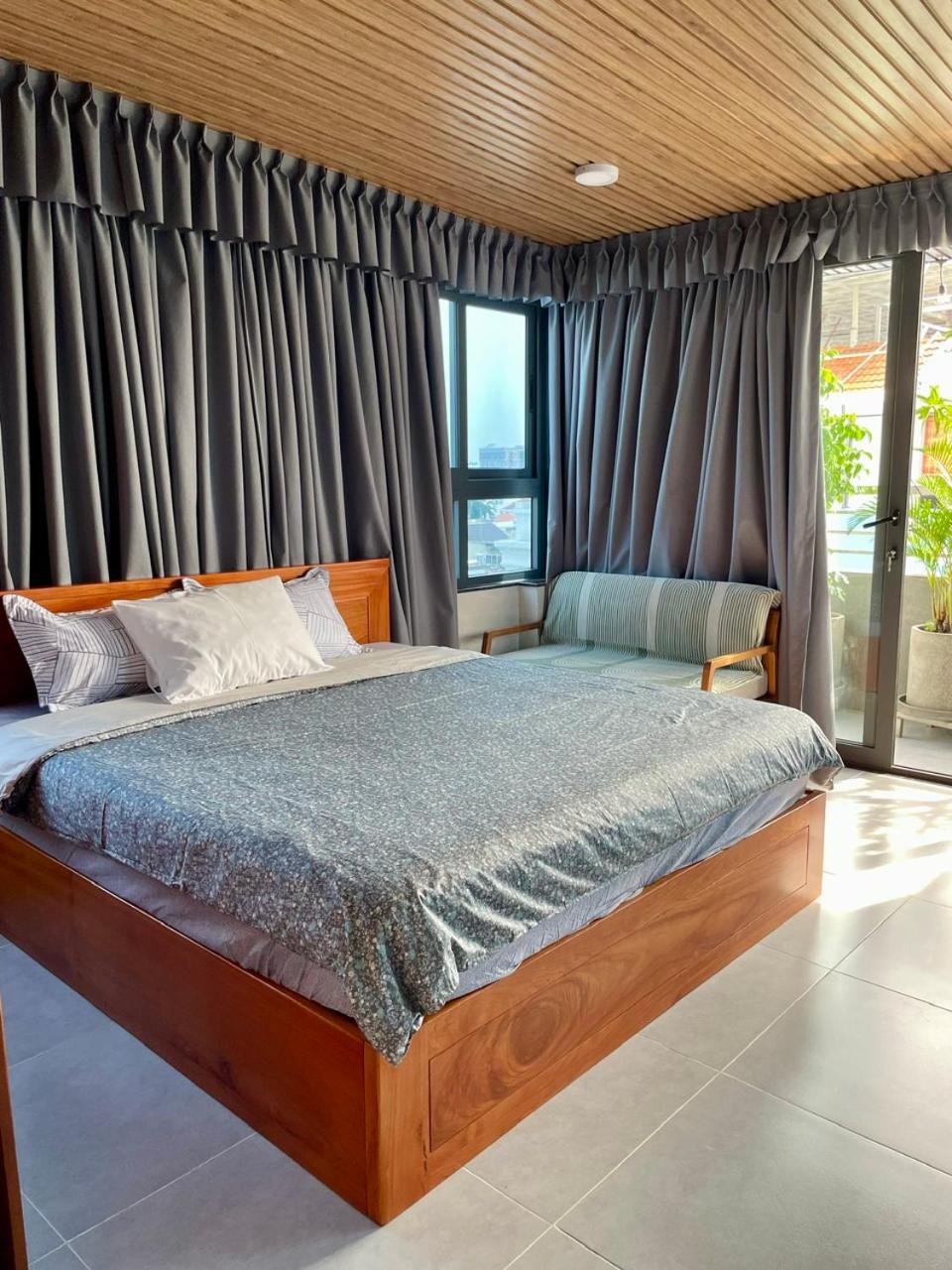 Uncle Anh Serviced Apartments