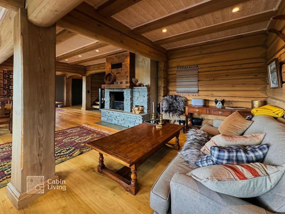 Nice log cabin with sauna Nordseter view 4