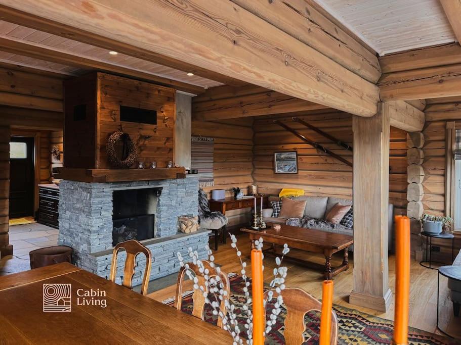 Nice log cabin with sauna Nordseter view 5