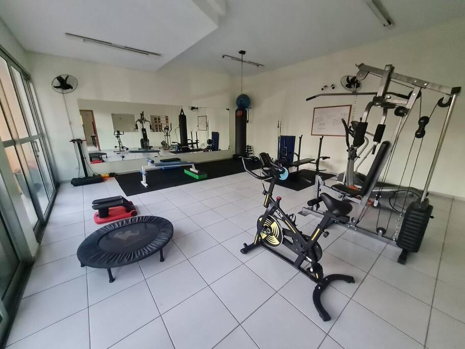 Apartamento em Maringá na Zona 7