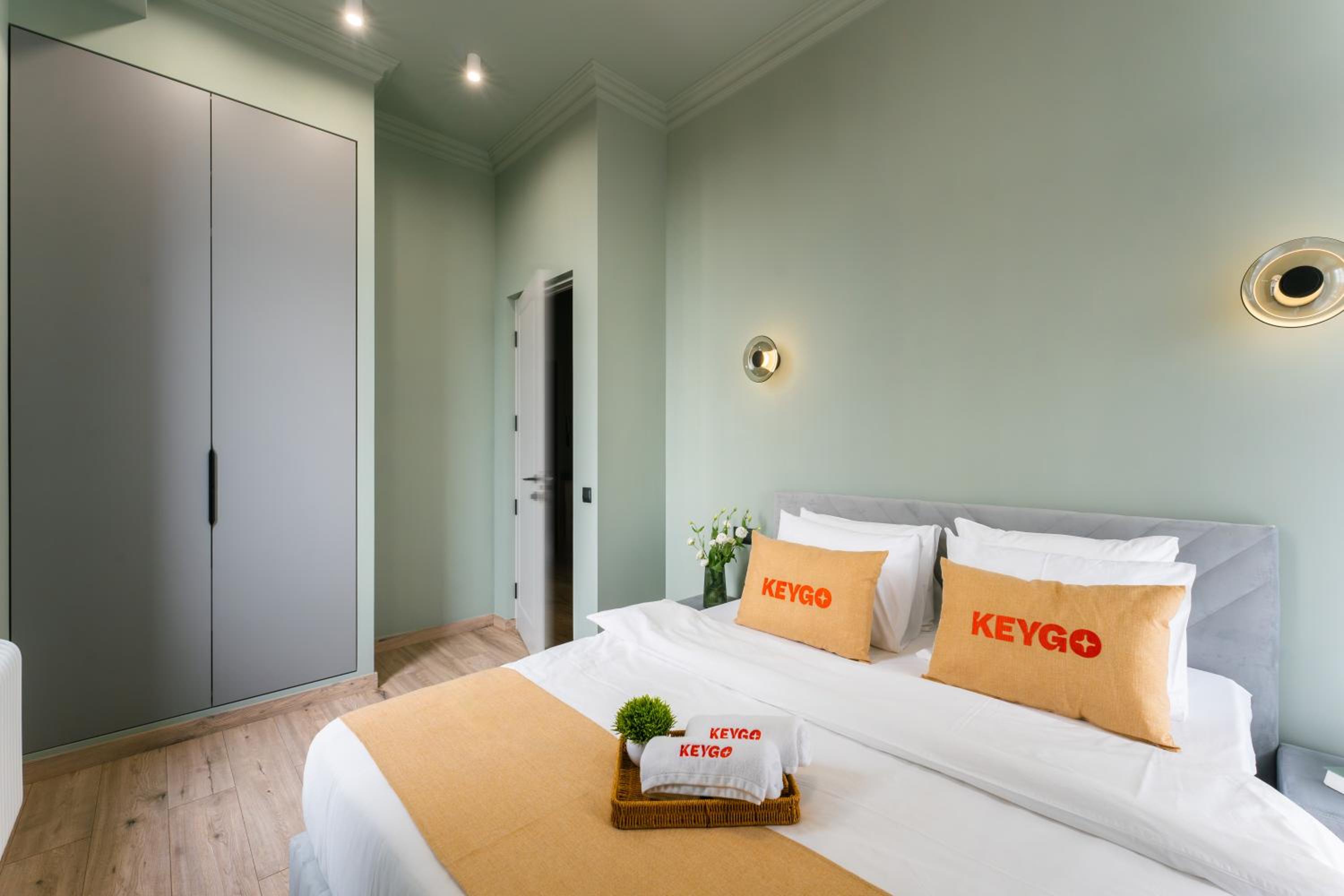 Apartment KeyGo #0095 comfort and coziness in the city