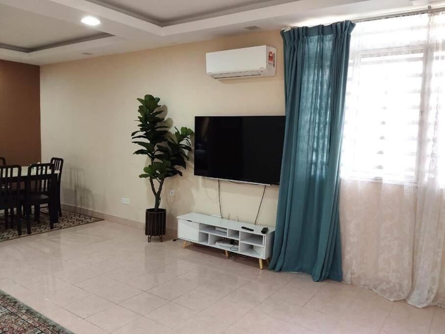 Cheras Cozy Family & Business Apartment