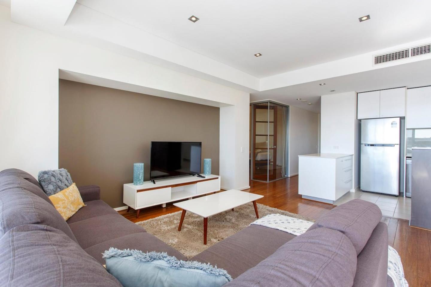 Freo Family Escape Pool, Port Views & Free Park