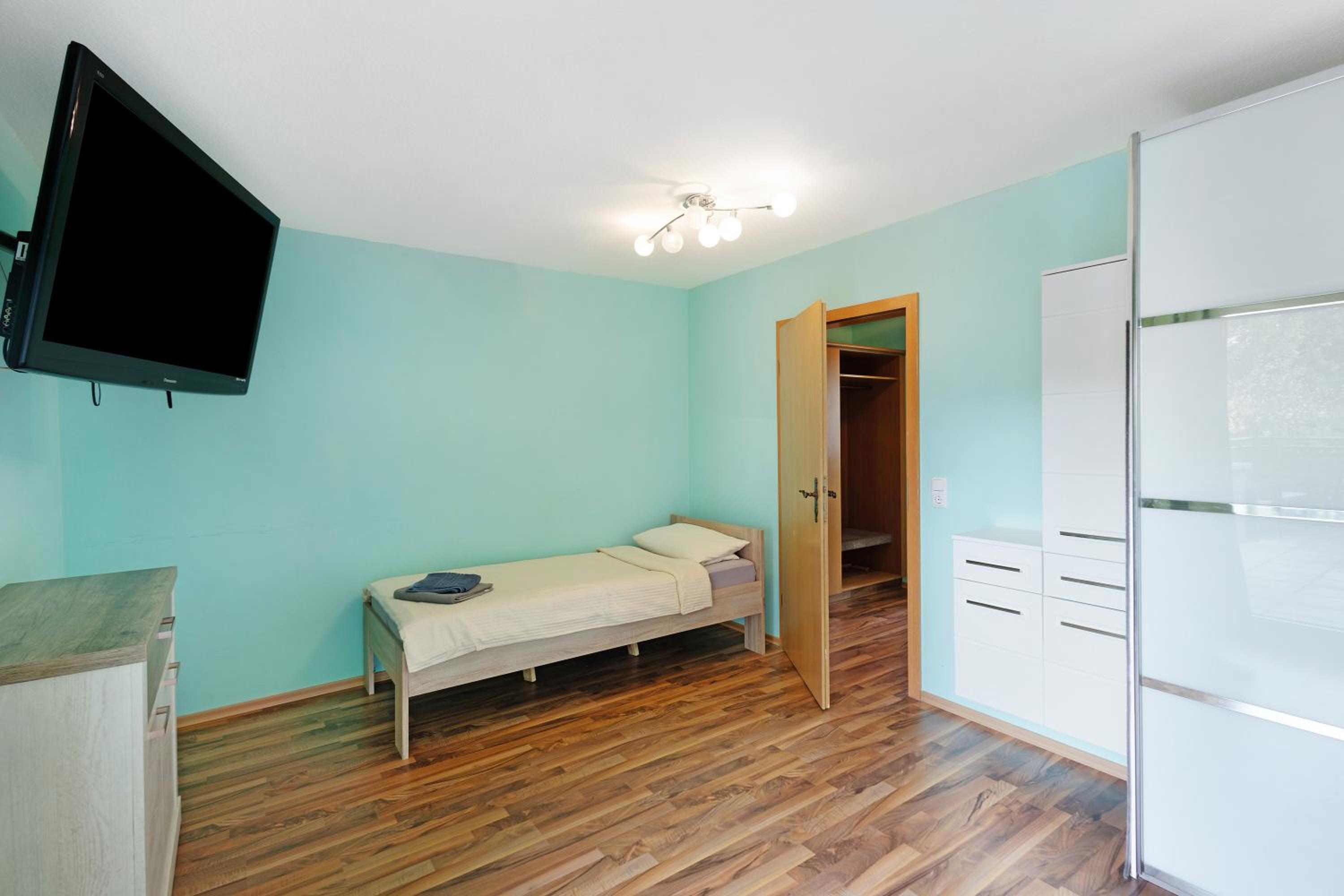 Hotel Neue Krone - Markt Erlbach