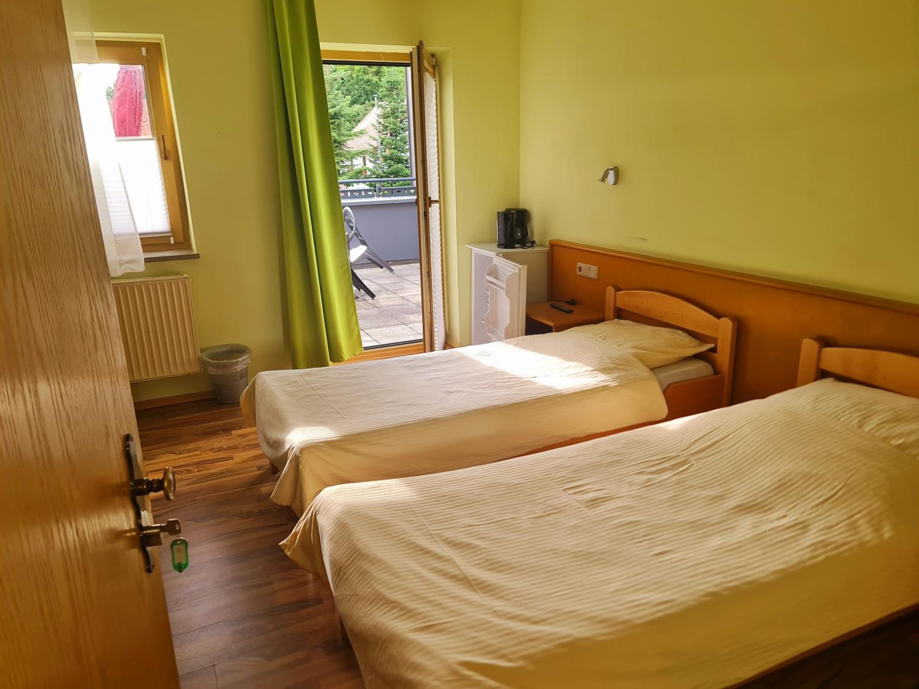 Hotel Neue Krone - Markt Erlbach