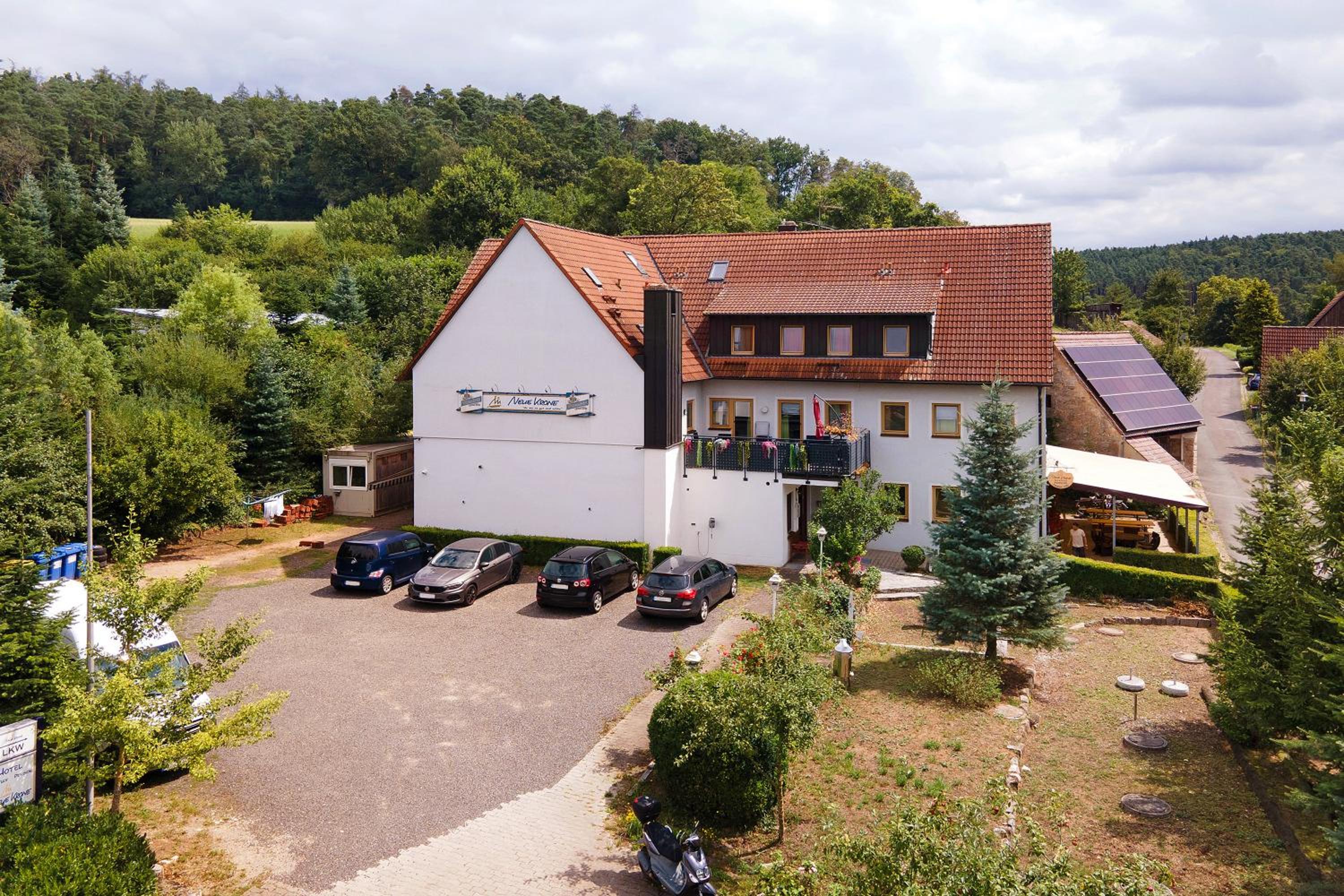 Hotel Neue Krone - Markt Erlbach