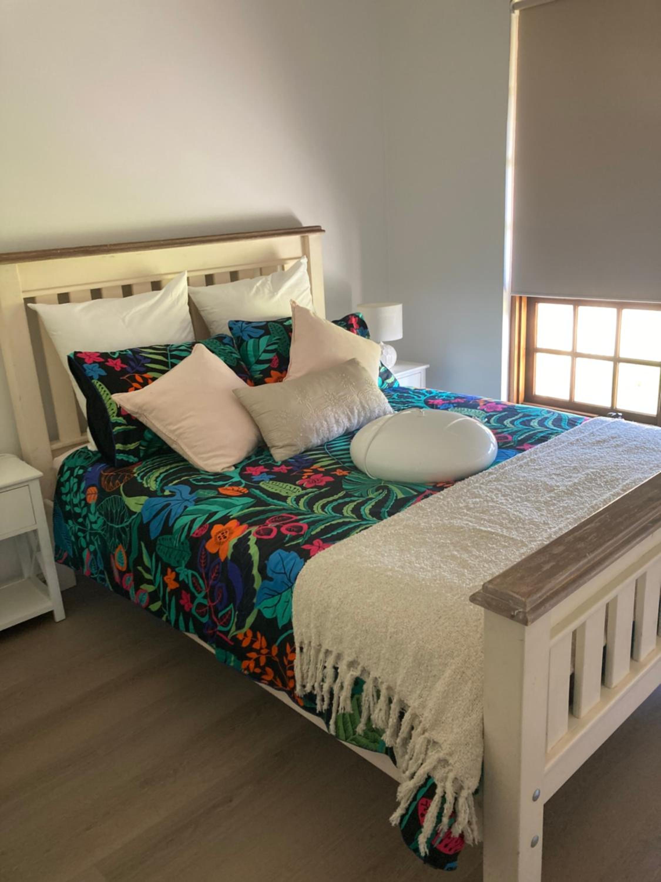 Captains Cottage - Pet Friendly Breakfast Included