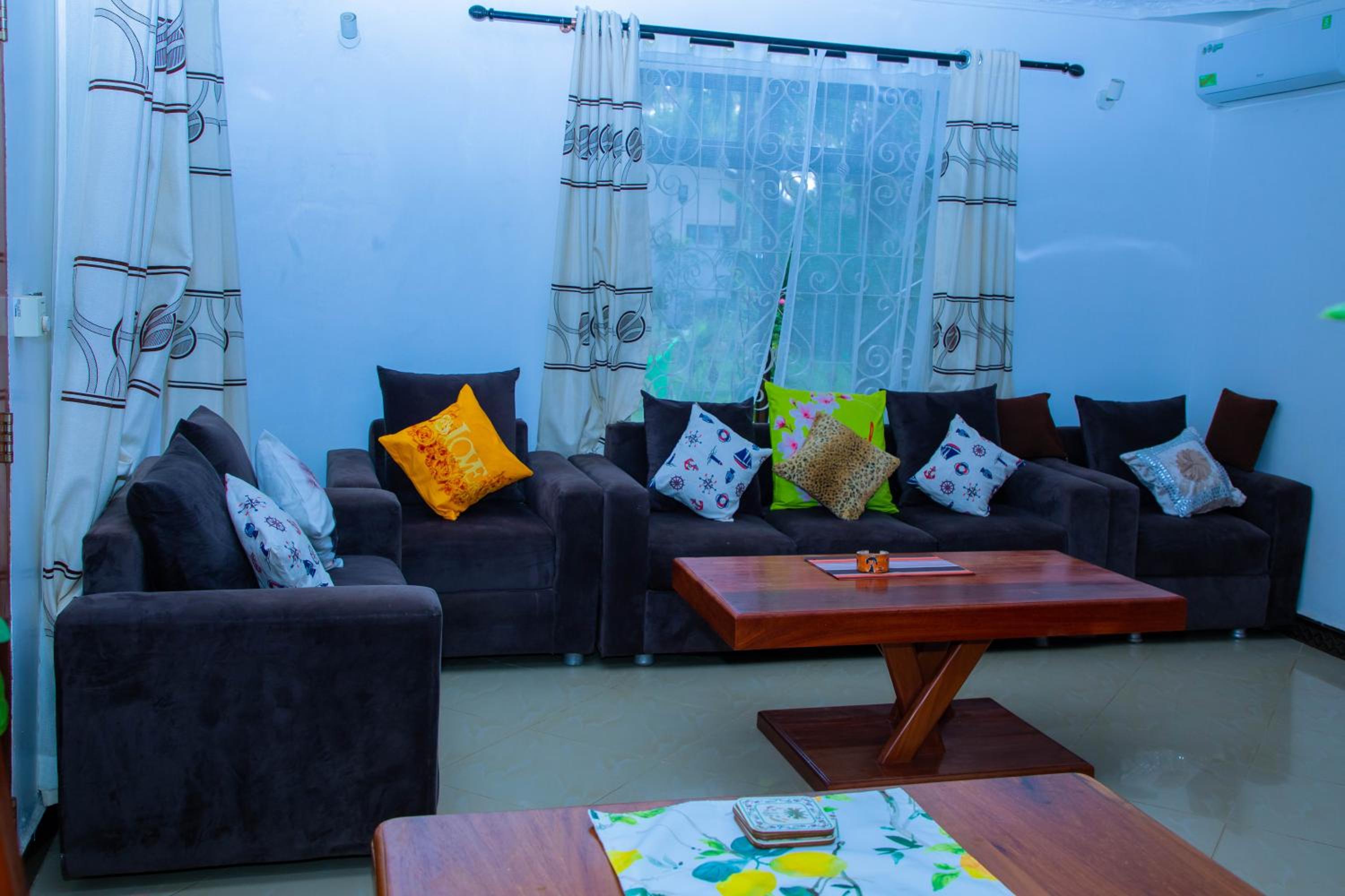 Tropical Paradise Villa in Dar Es Salaam view 3