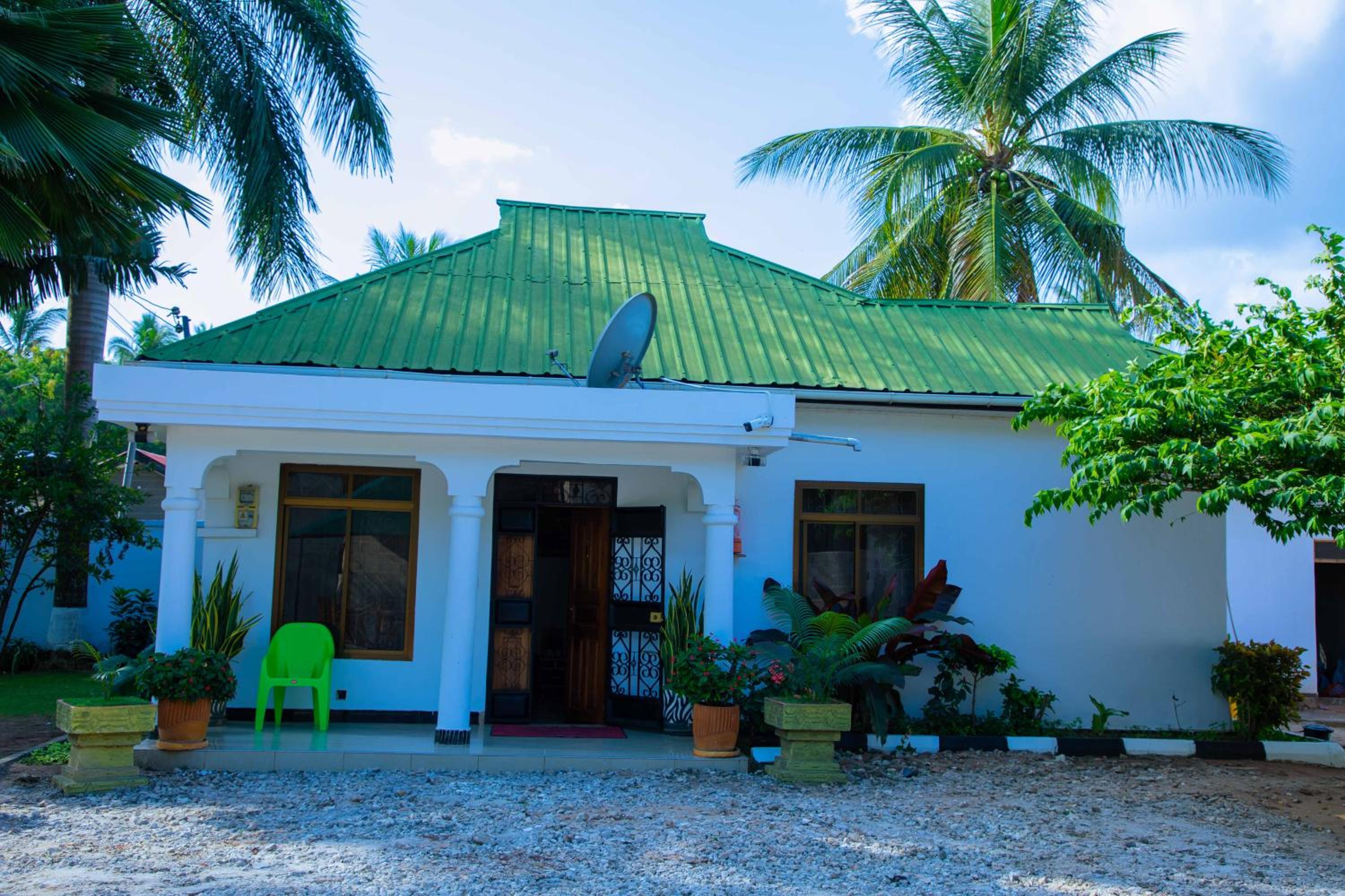 Tropical Paradise Villa in Dar Es Salaam view 4