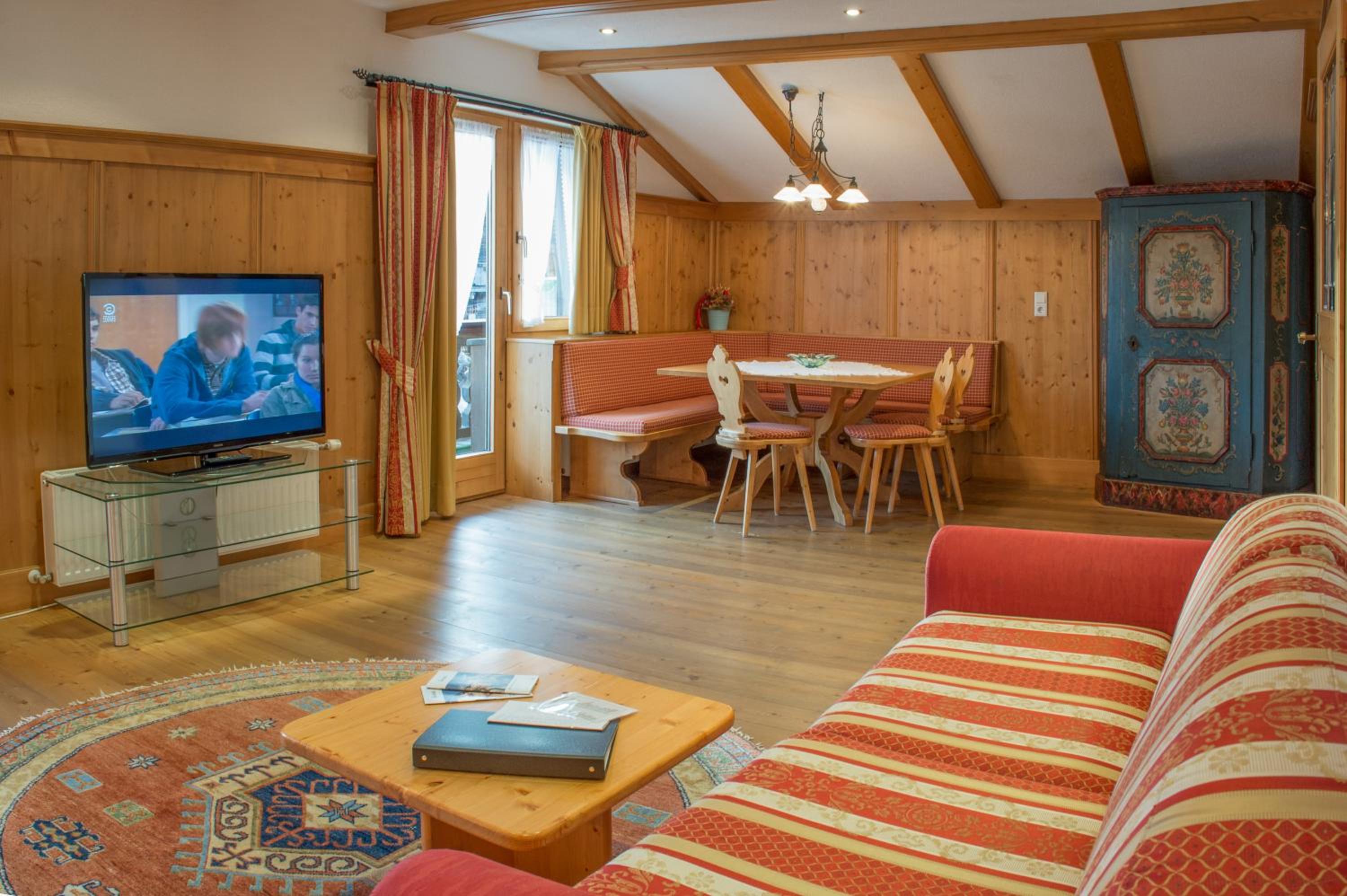 Gästehaus "Ski-Depot" view 2