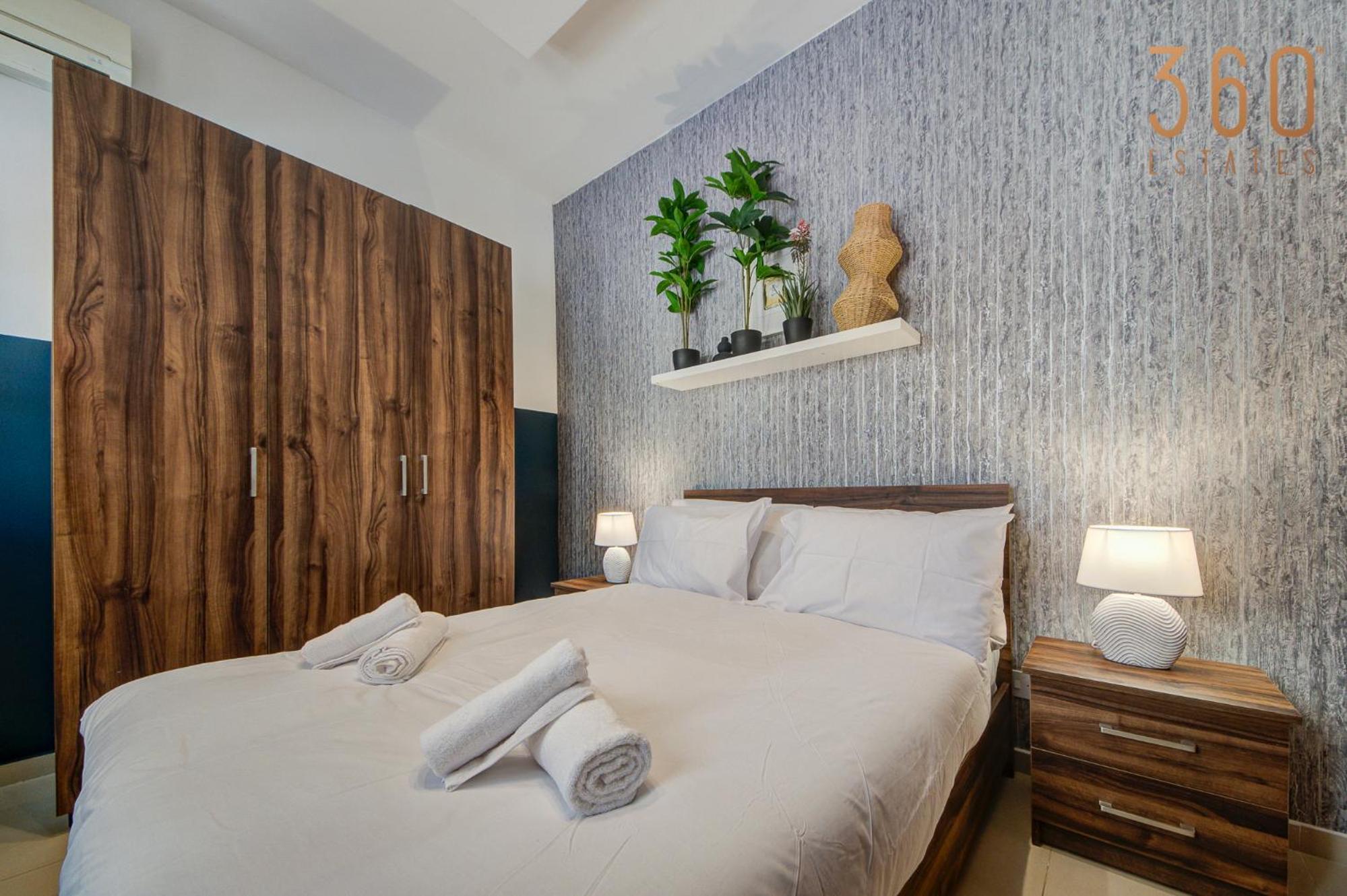 Stylish 4BR Apt in central part of St'Julians by 360 Estates photo 3
