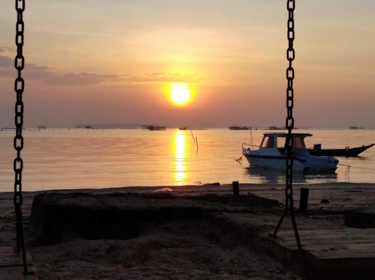 Villa Blue Ocean Tanjung Lesung view 3