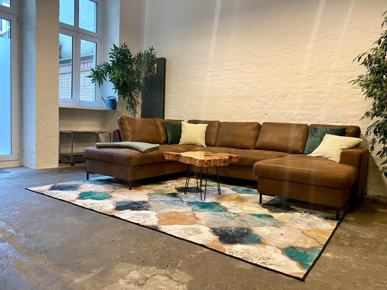Central Loft In 5 Minutes to Alexanderplatz