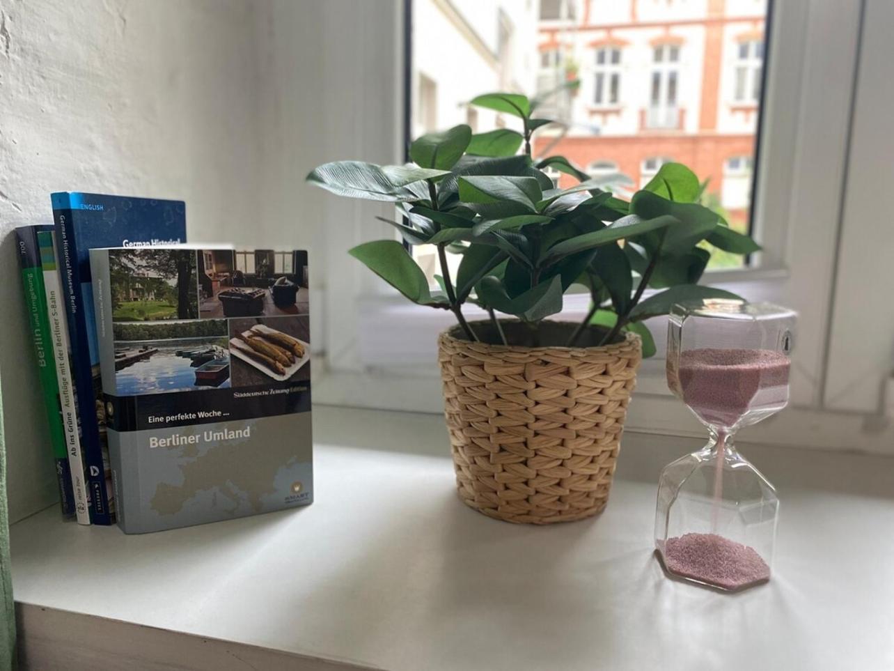 Central Loft In 5 Minutes to Alexanderplatz