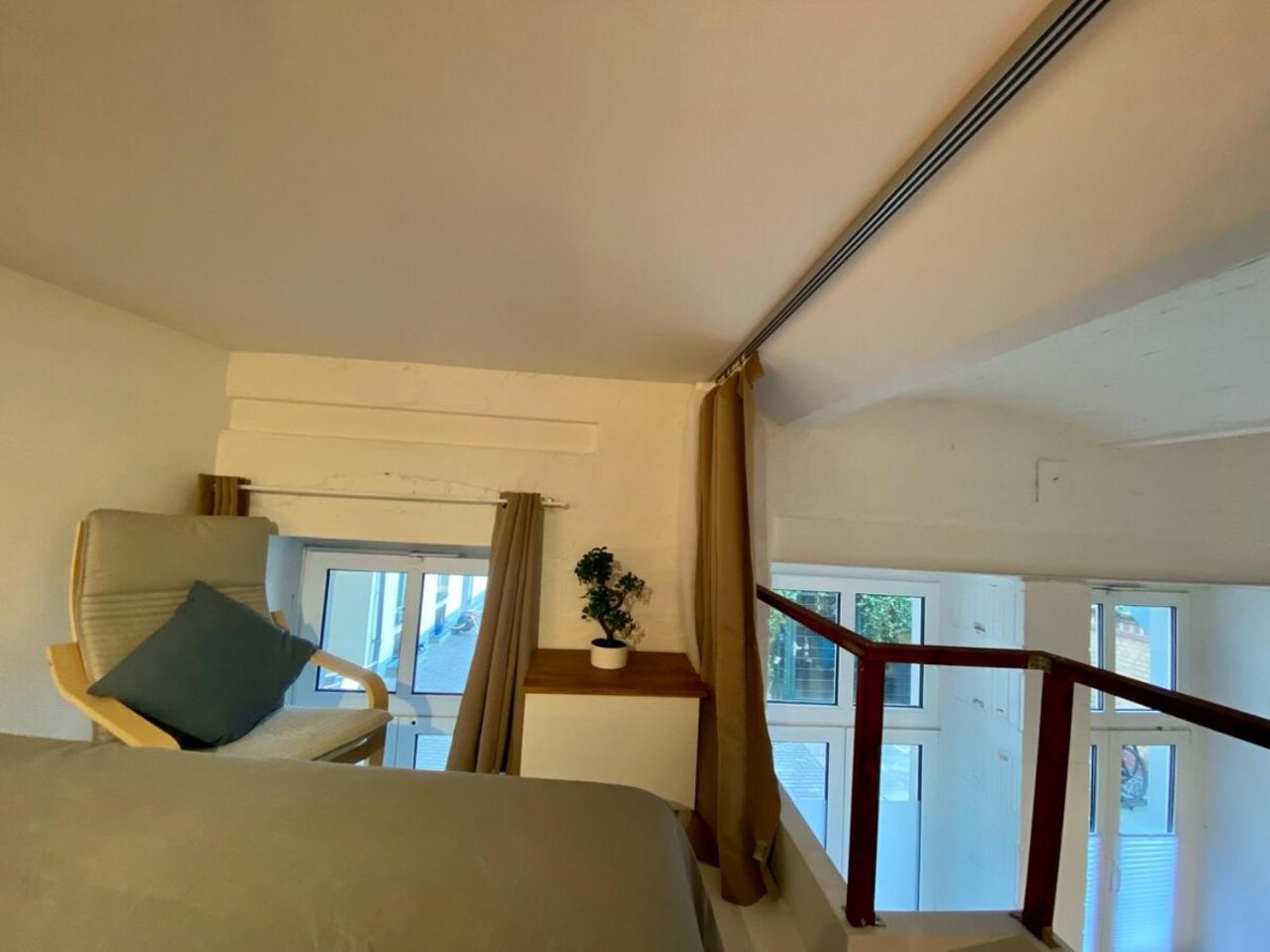 Central Loft In 5 Minutes to Alexanderplatz