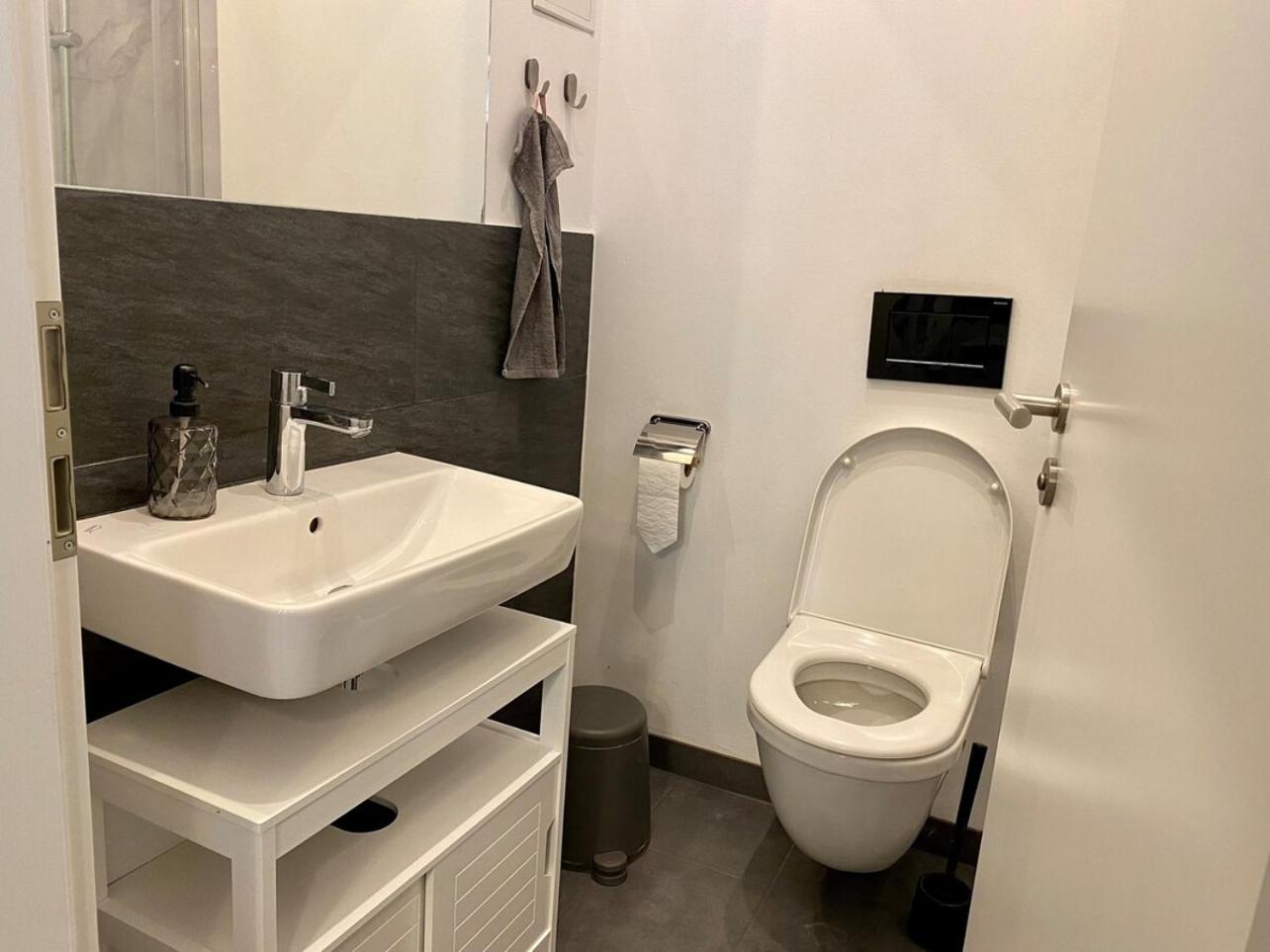 Central Loft In 5 Minutes to Alexanderplatz