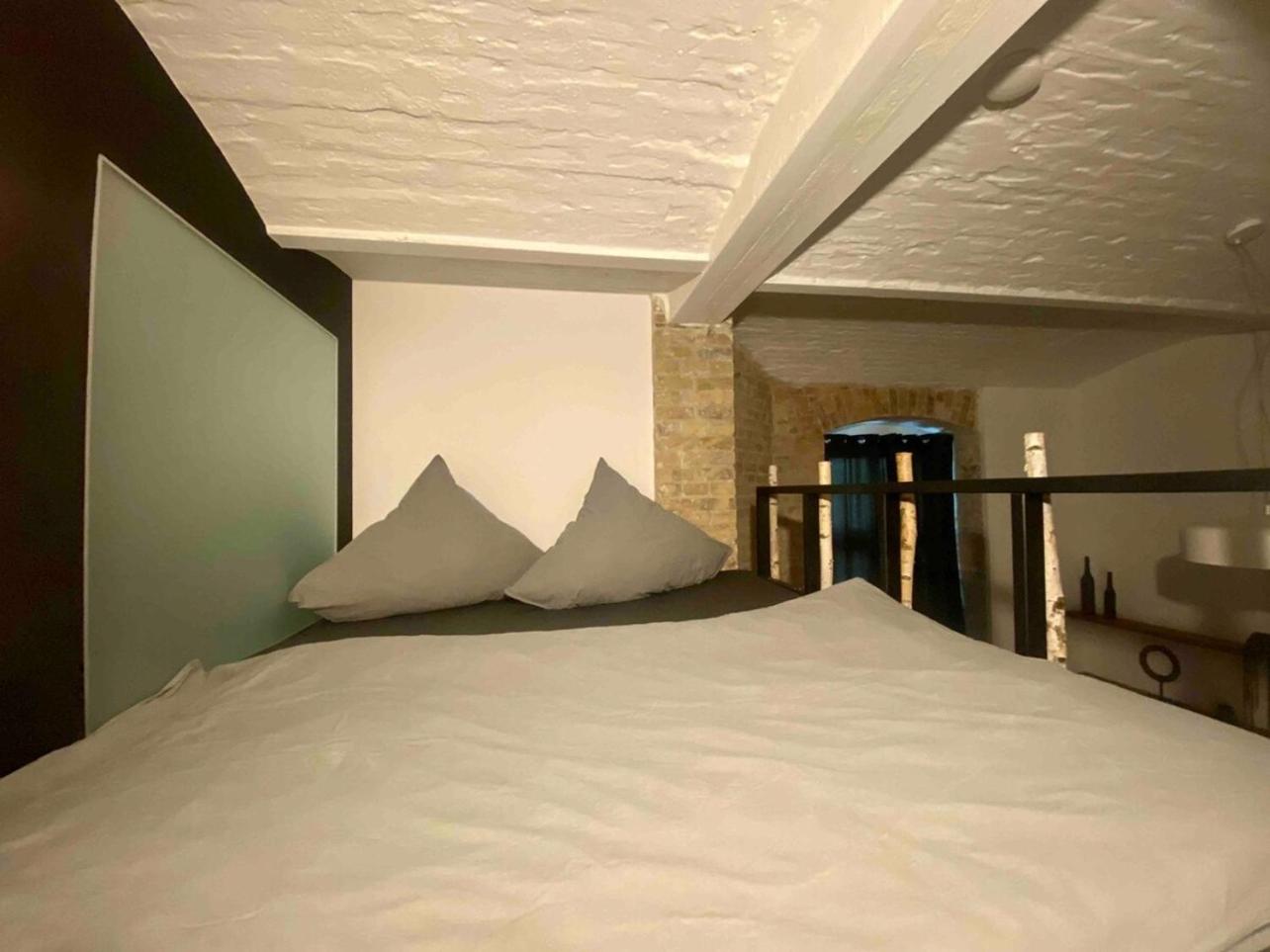 Central Loft In 5 Minutes to Alexanderplatz