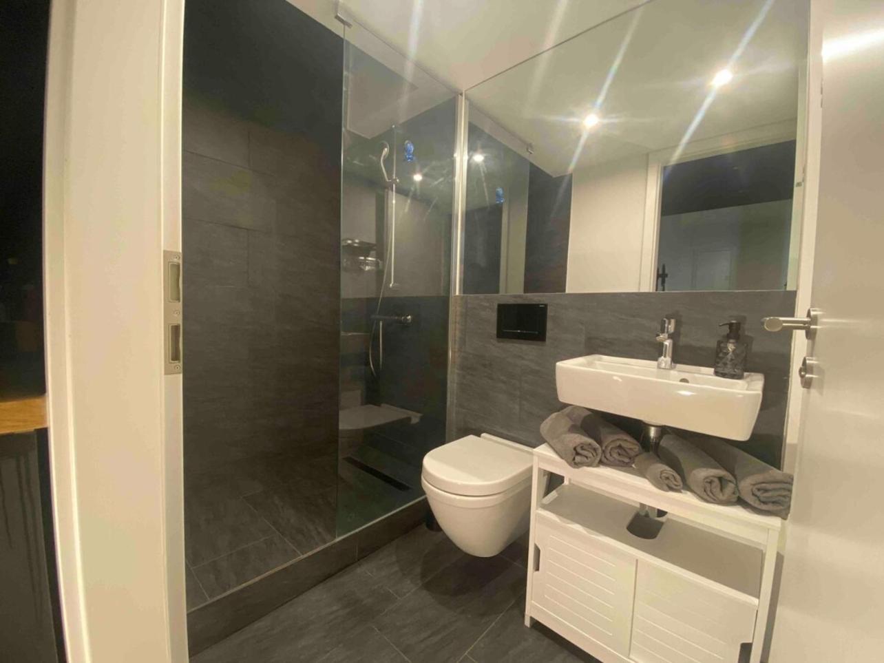 Central Loft In 5 Minutes to Alexanderplatz