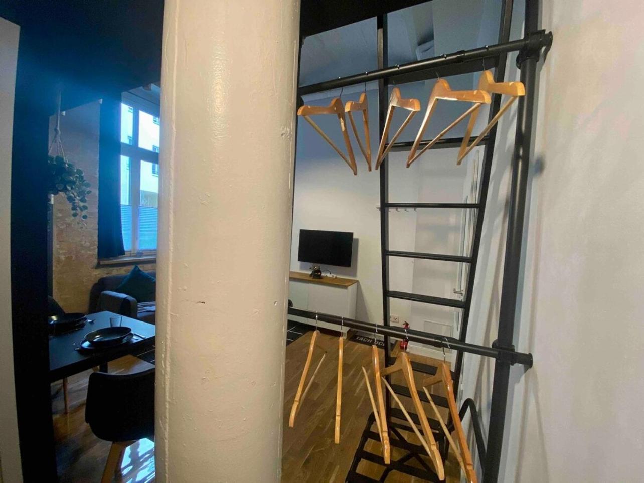 Central Loft In 5 Minutes to Alexanderplatz