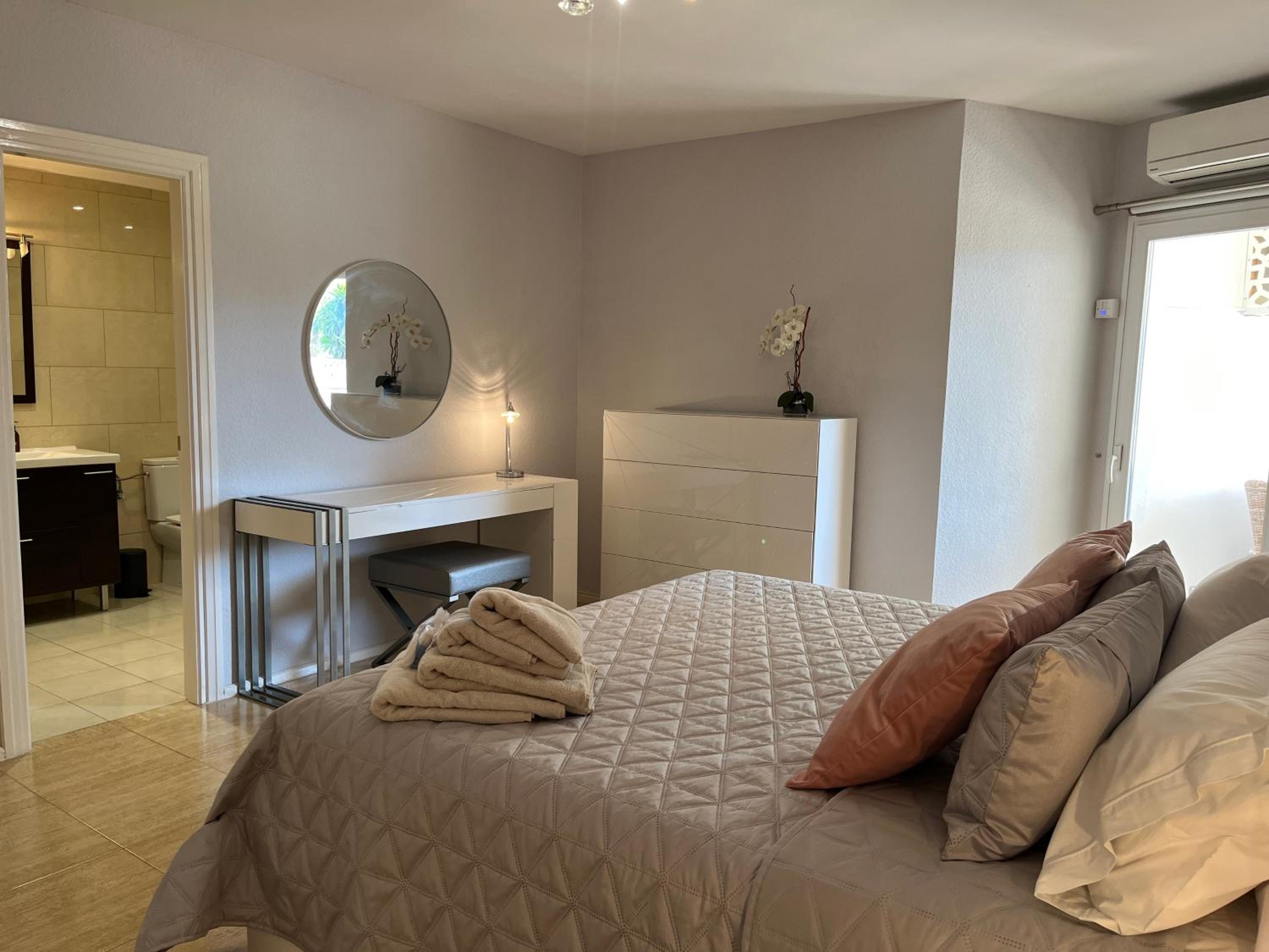 Beachfront Apartment in Marbella