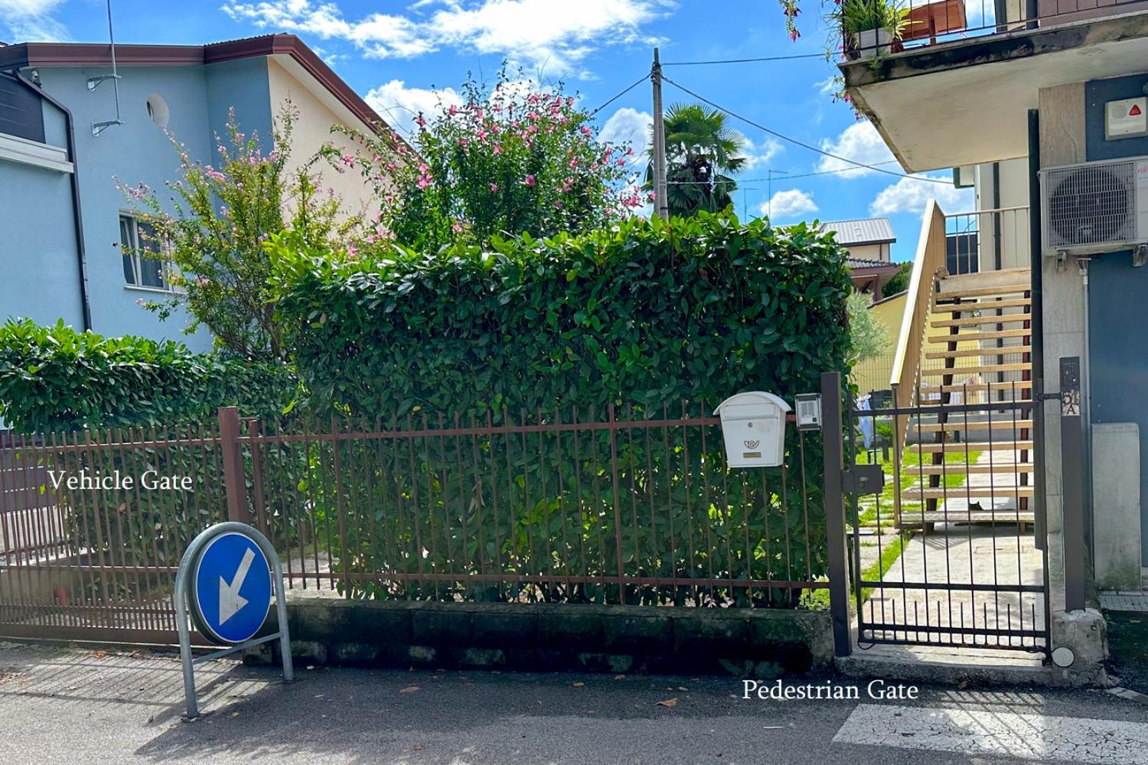 Venice Luna's House with Private Garden