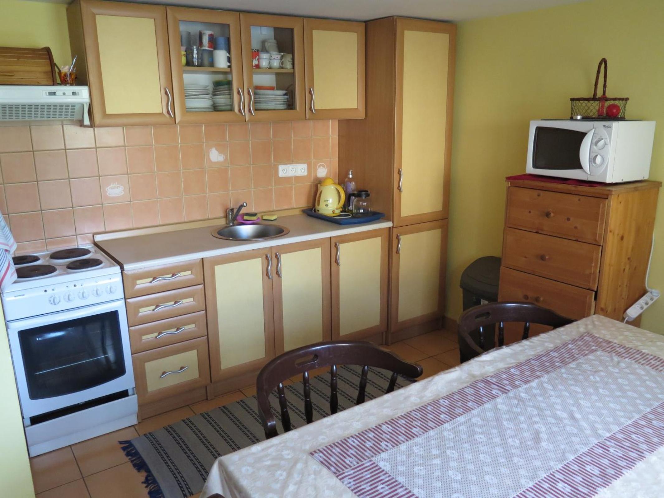 Photo 9