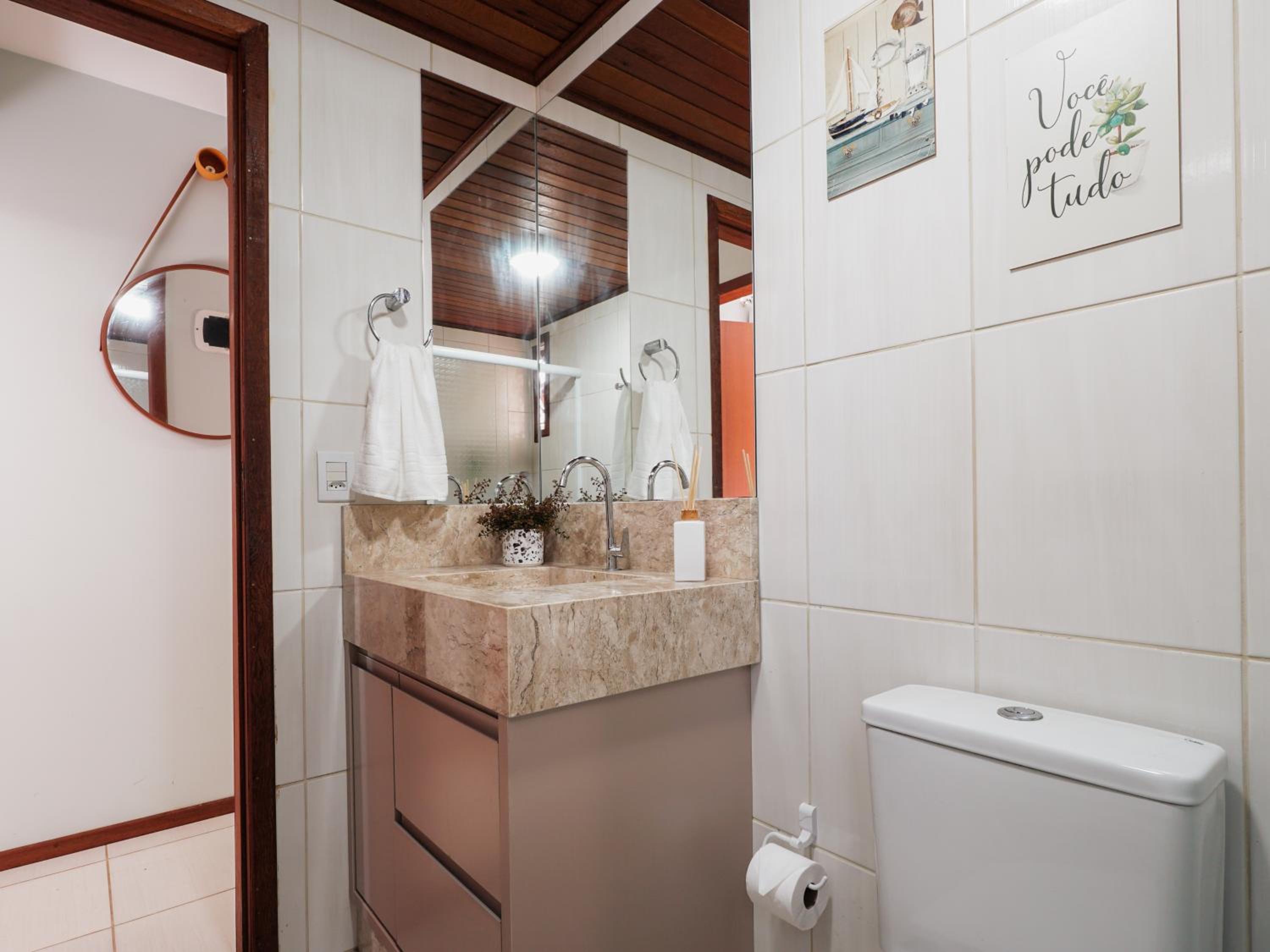 Casa c/ piscina privativa a 150m da praia PU9263