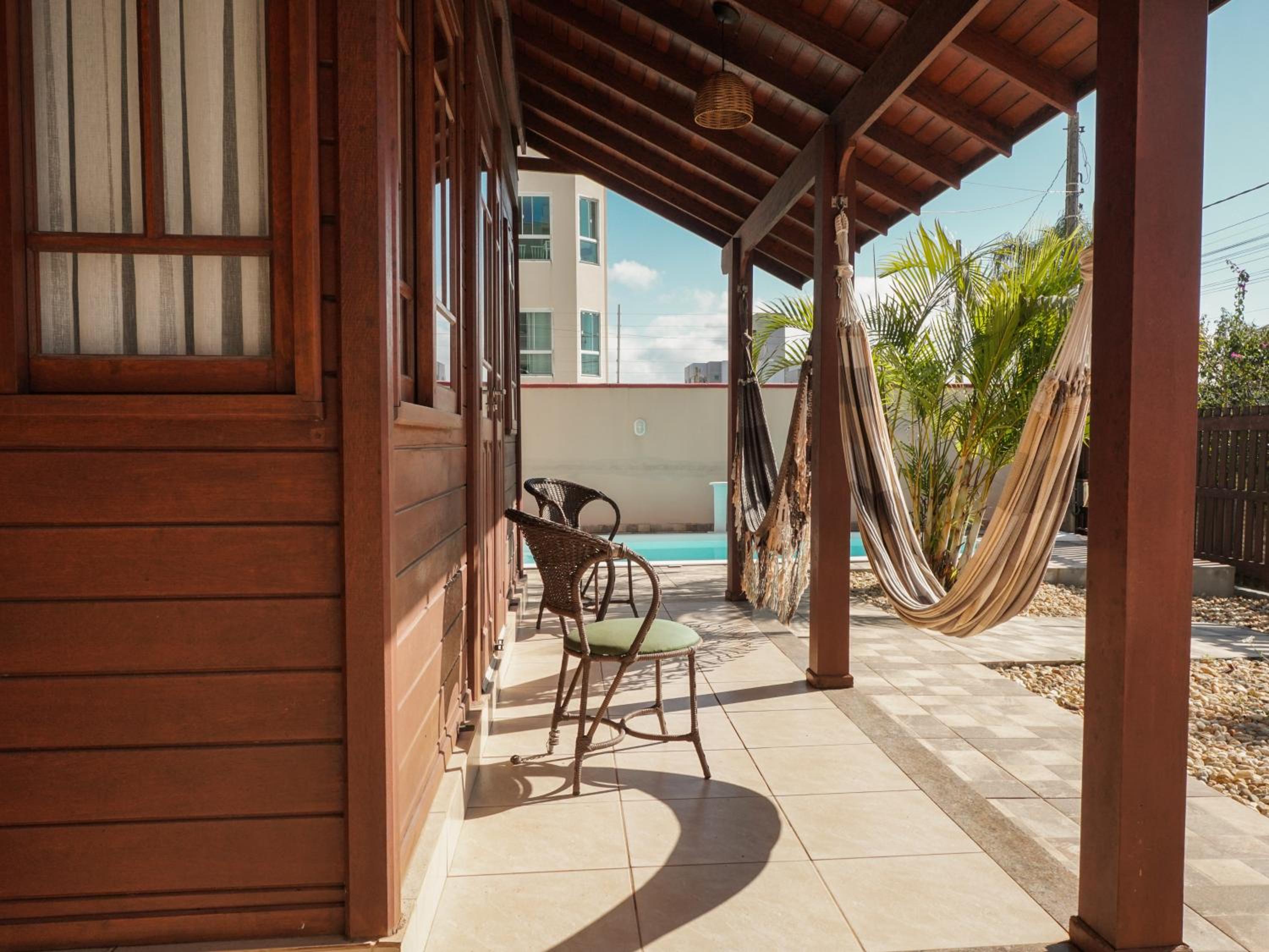 Casa c/ piscina privativa a 150m da praia PU9263
