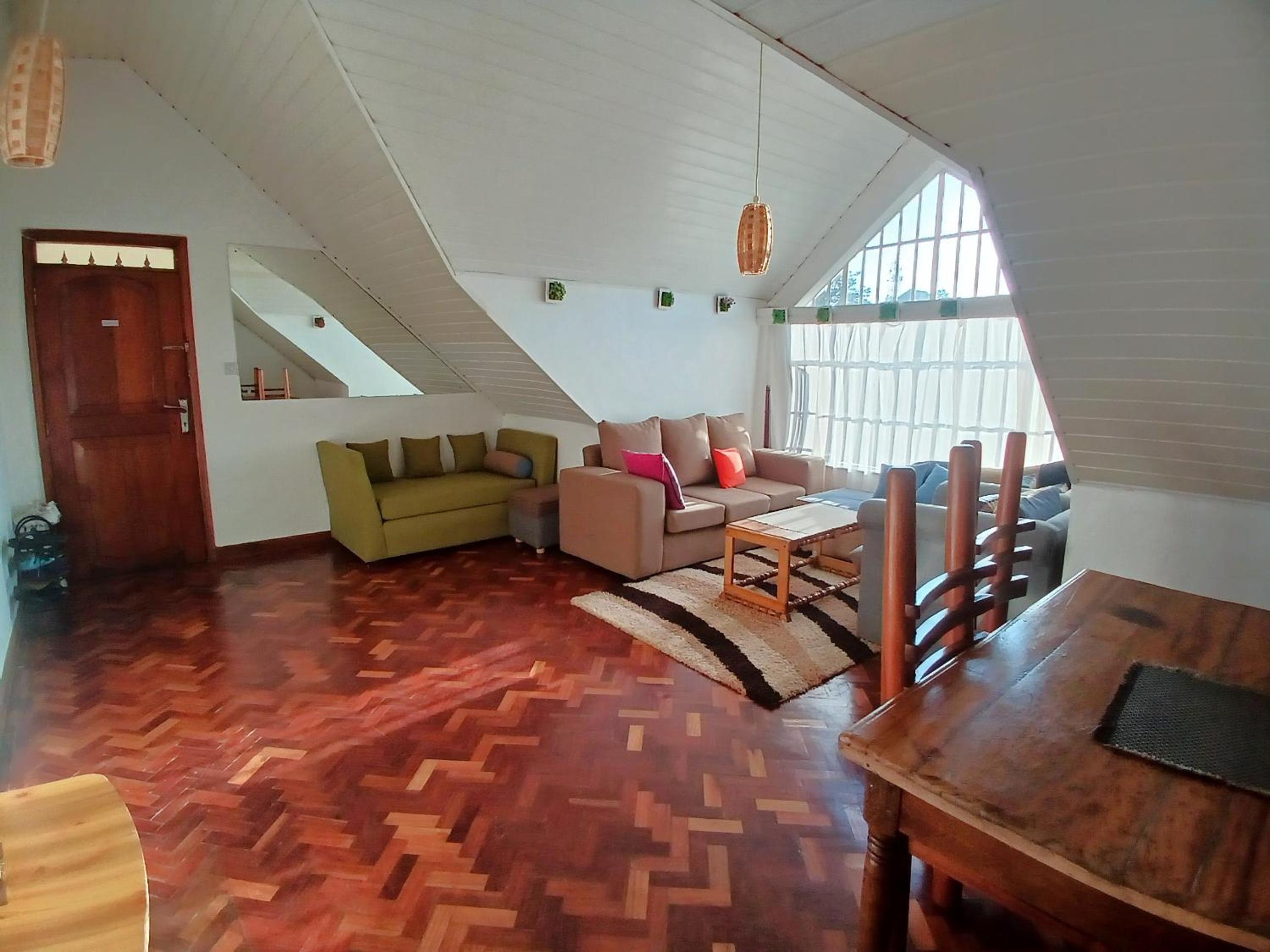 Lavington Budget Ensuite Room Executive