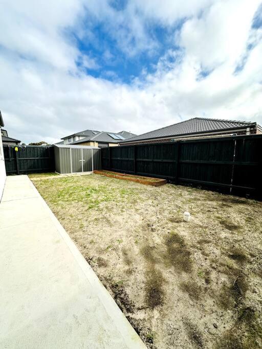 Family retreat-Spacious 4BR